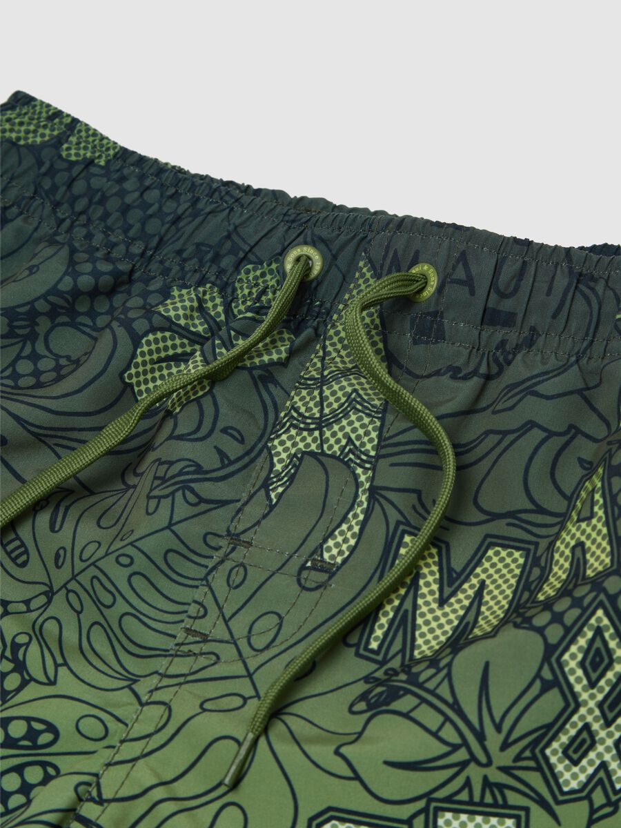 Multicolour regular fit boy's shorts with print_2