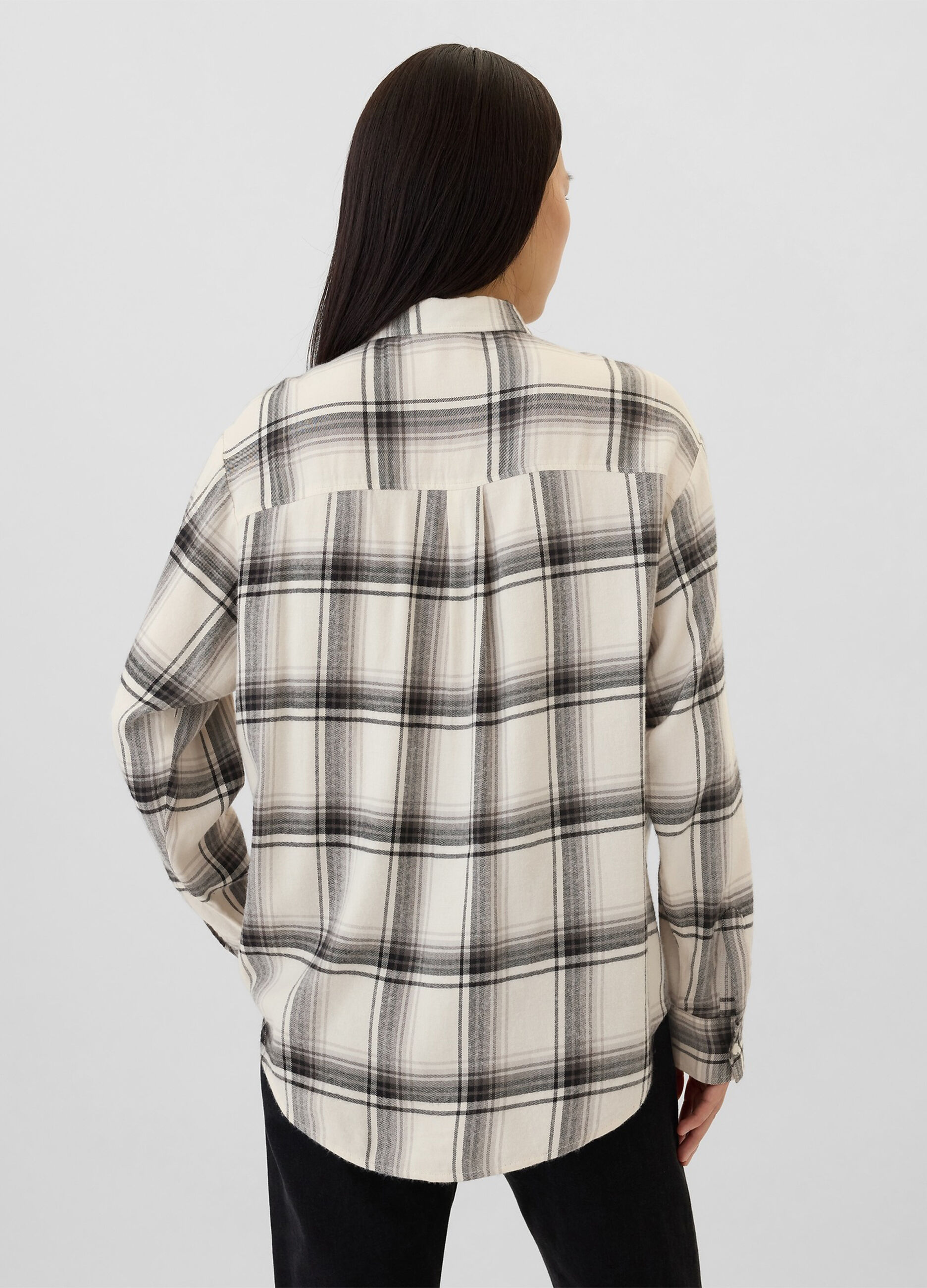 Check flannel shirt with pockets