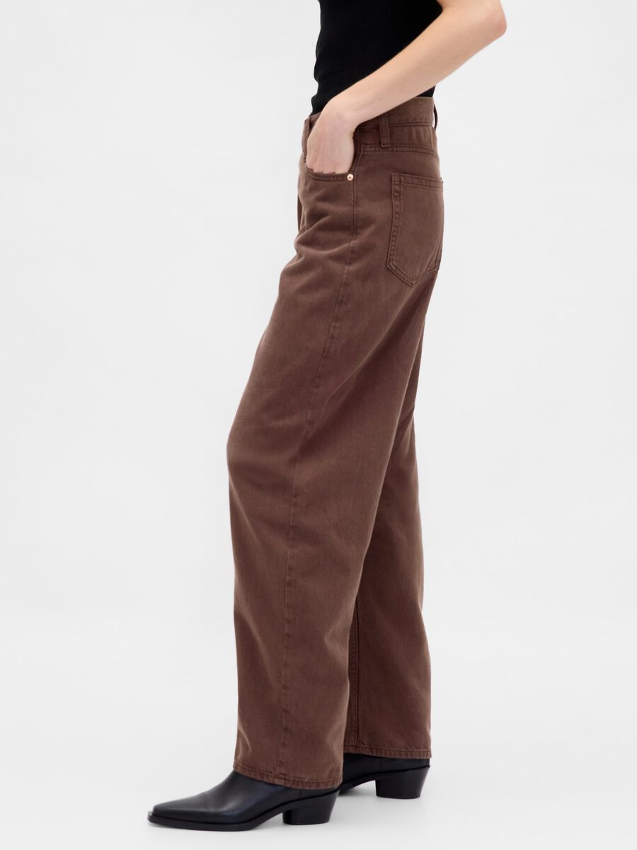 Brown jeans made of cotton and lyocell_4
