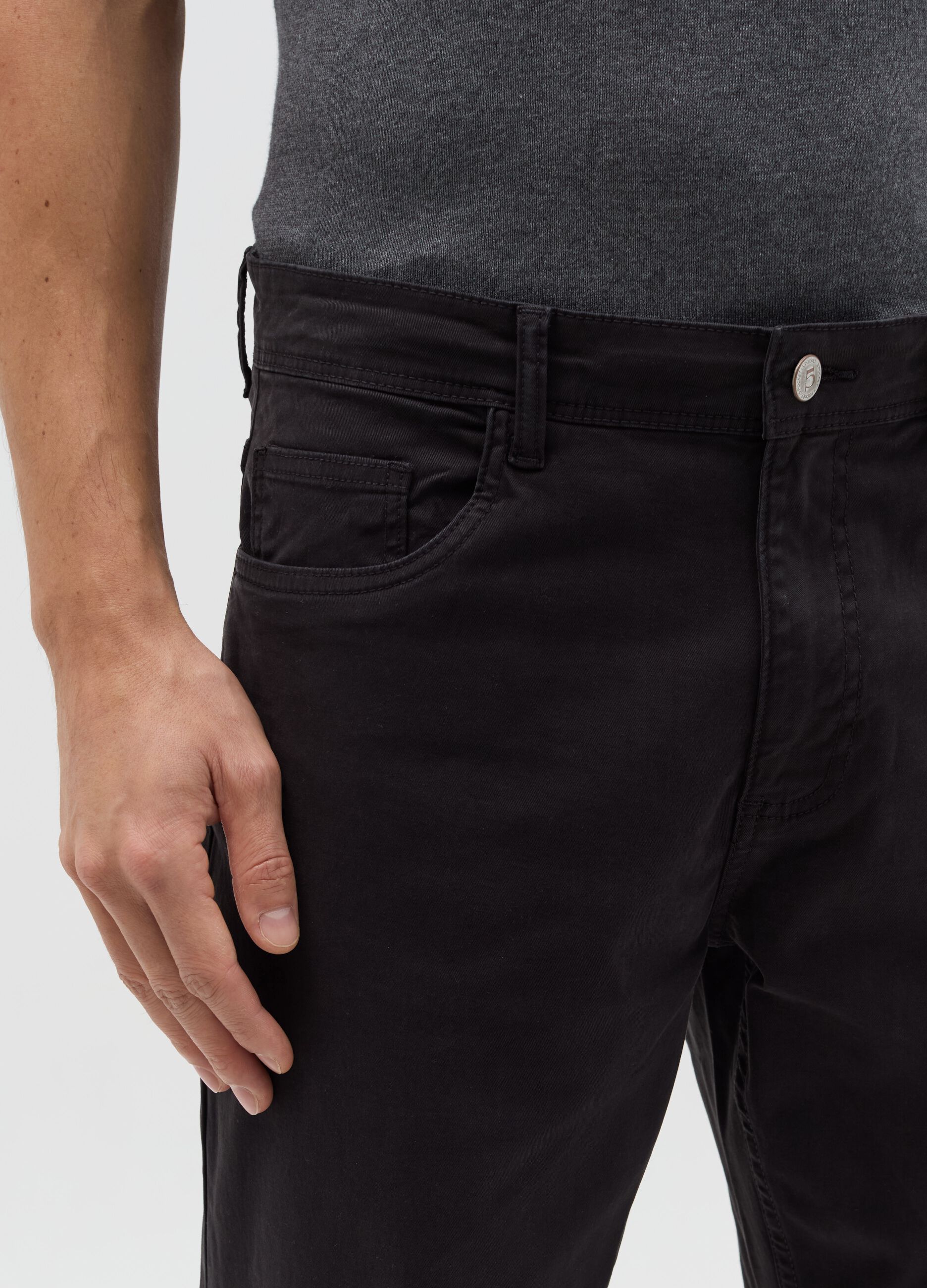 Pantaloni regular fit cinque tasche