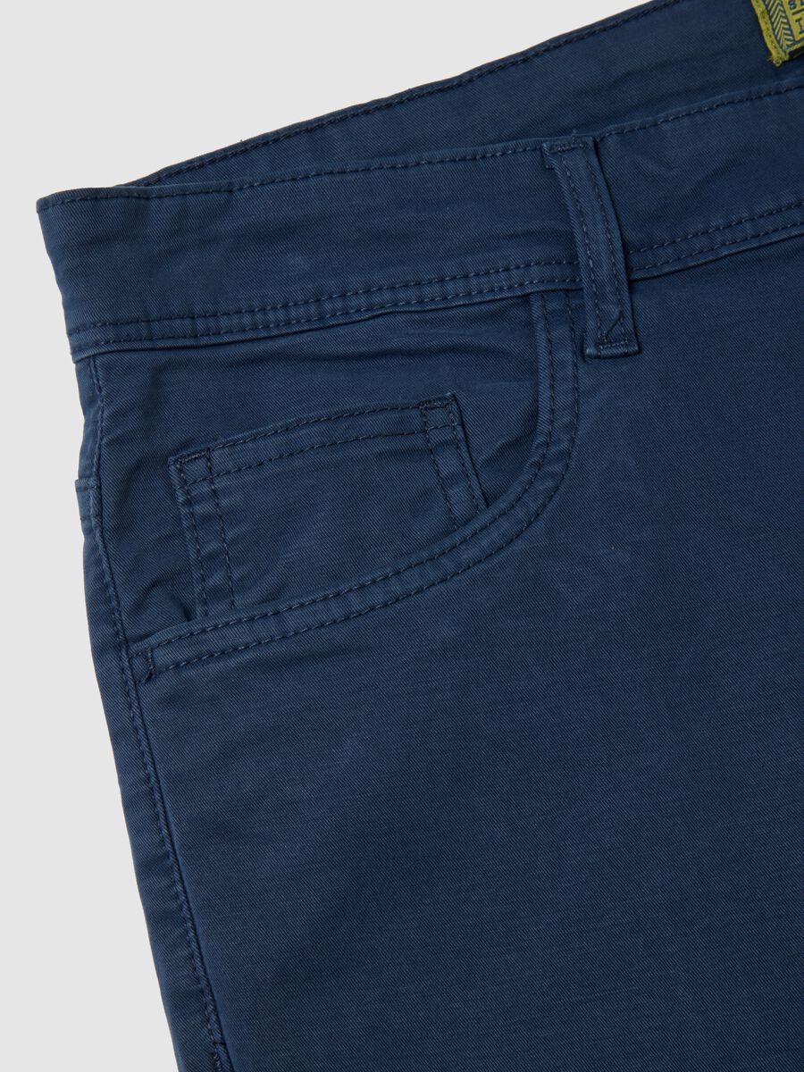 Pantaloni in cotone blu slim fit_1