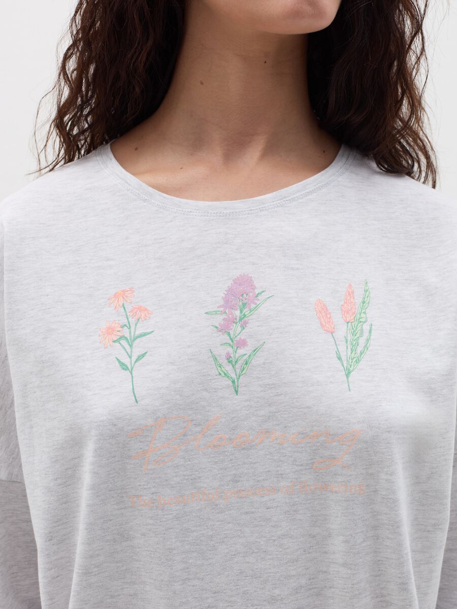 Long pyjamas with drawstring and flowers print_2