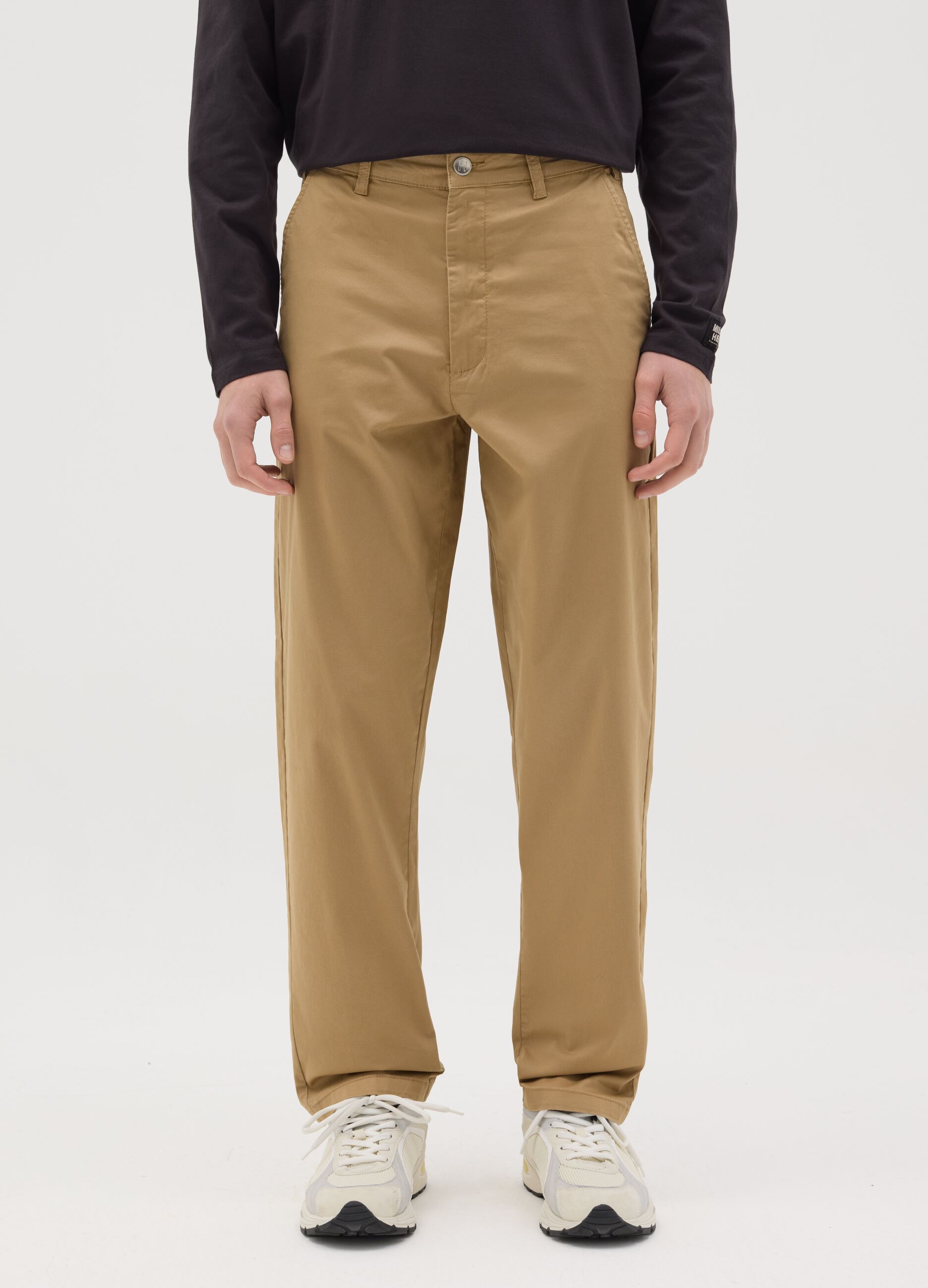 Beige chino trousers in stretch cotton