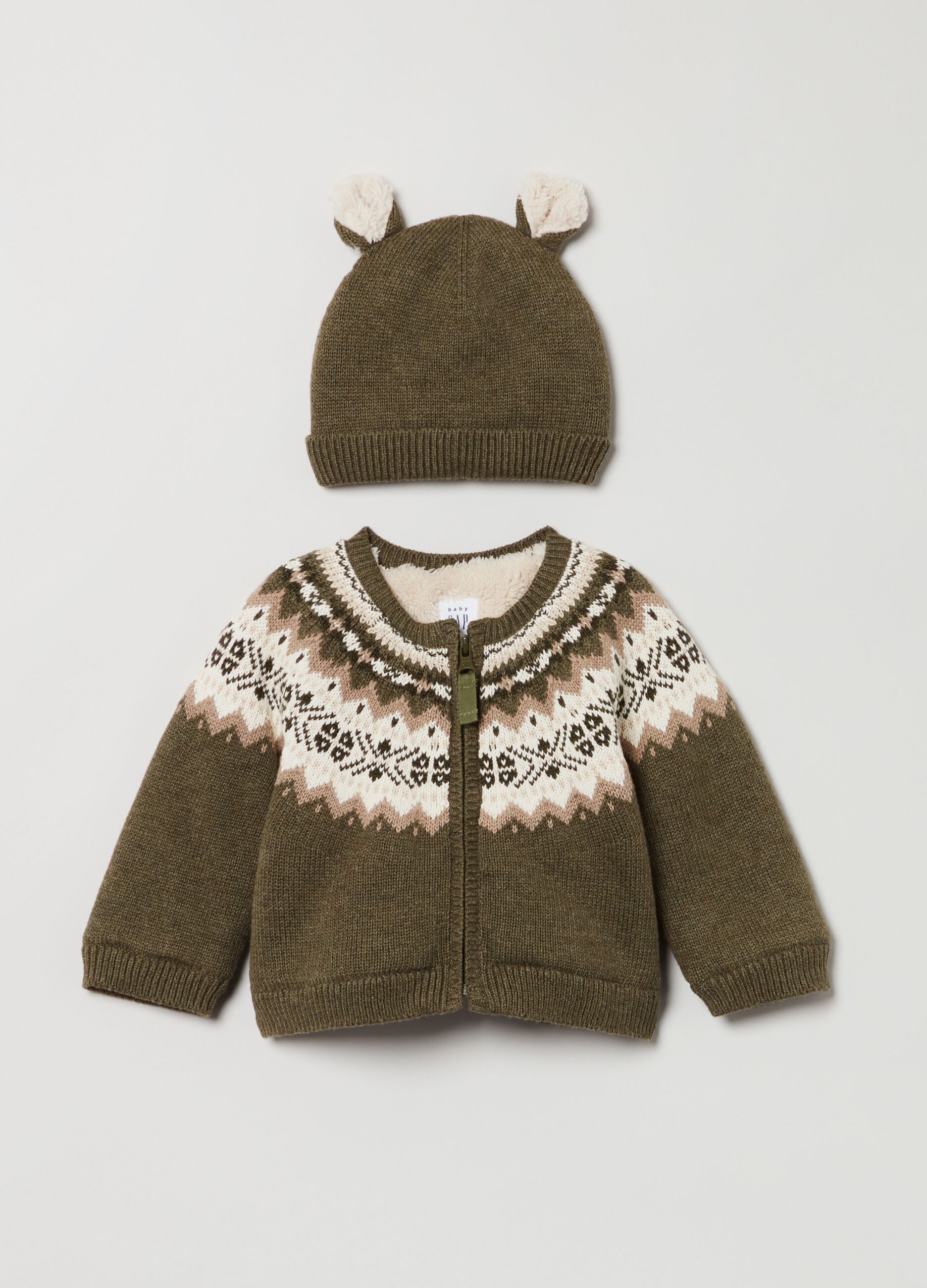 Cardigan and hat set with ears