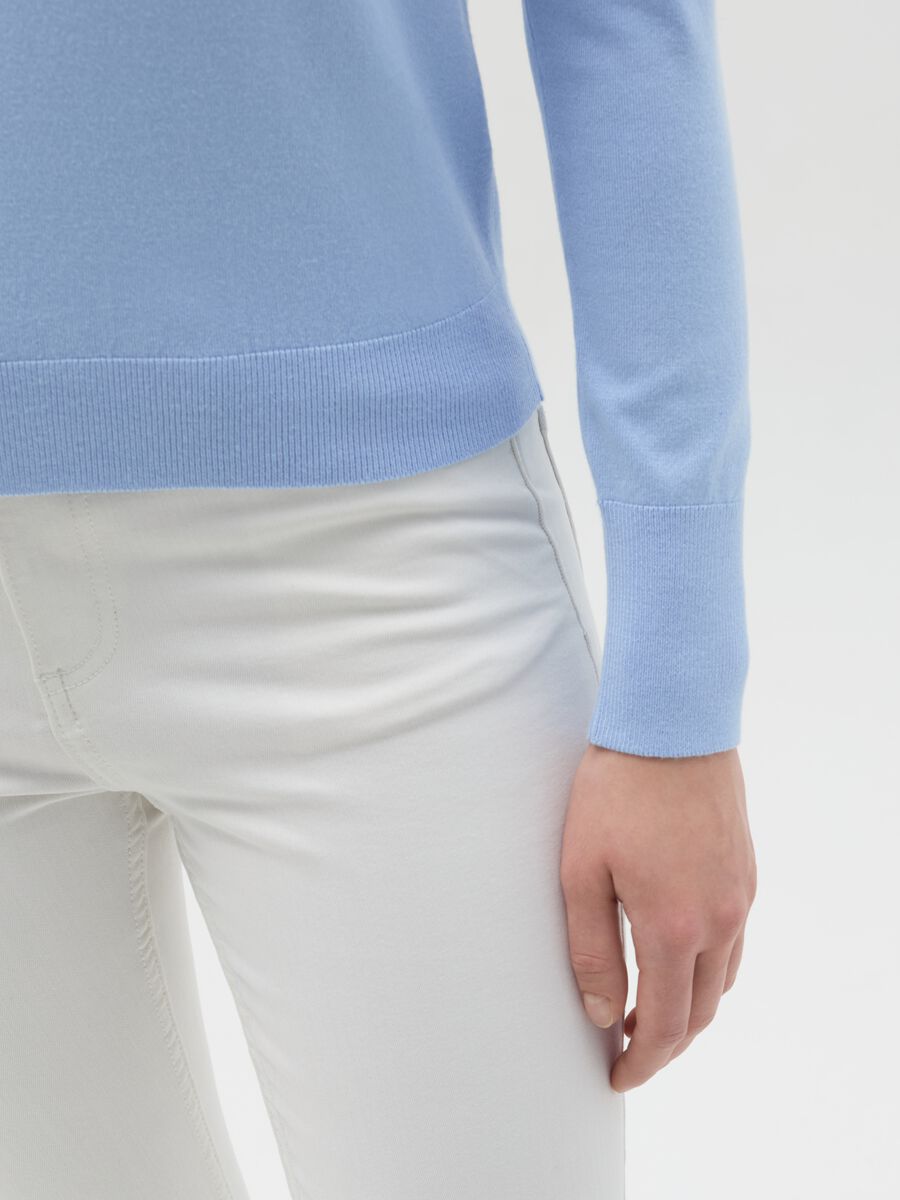 Top with round neck and long sleeves_2