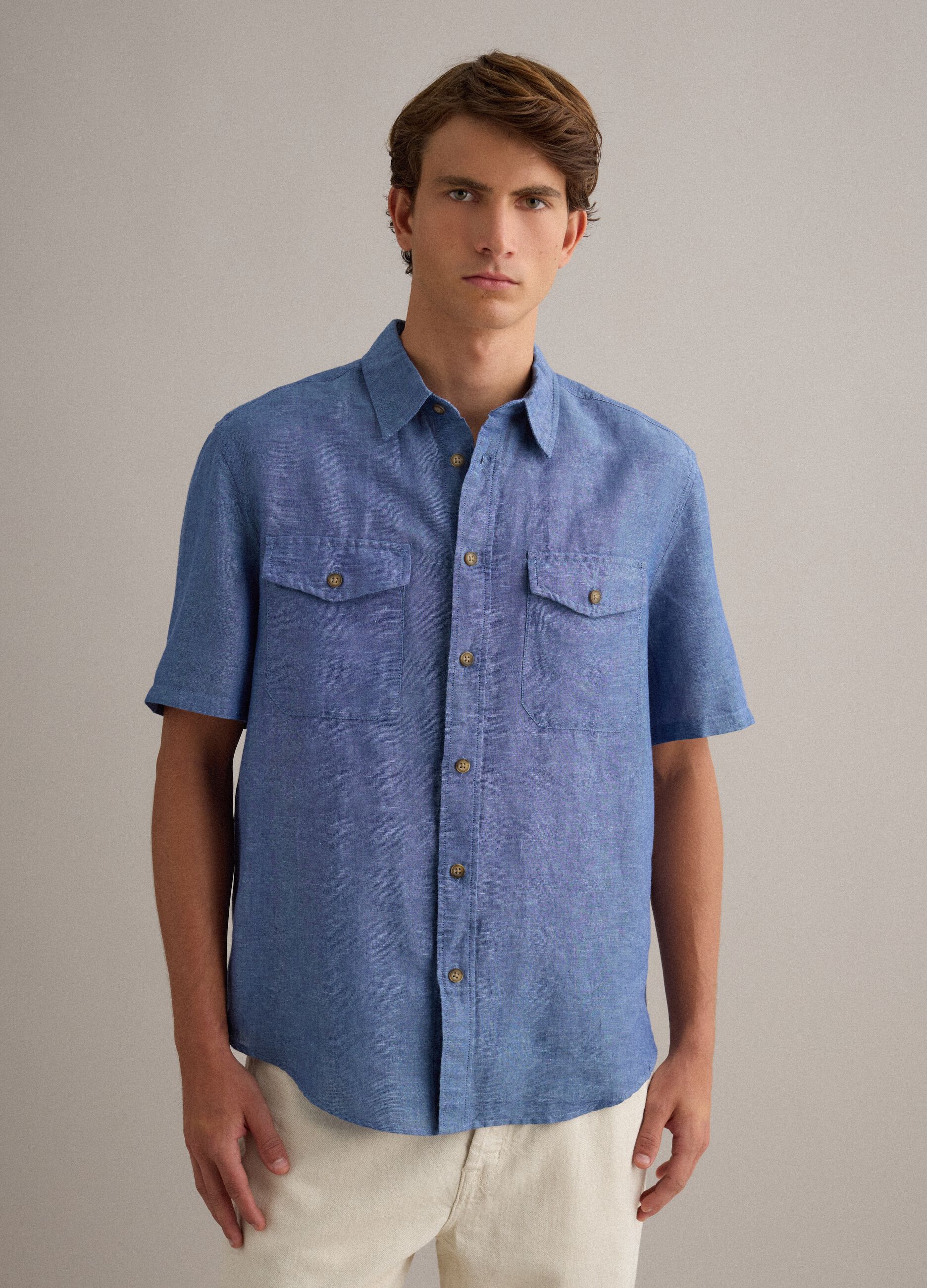 Men's blue shirt in linen and cotton blend