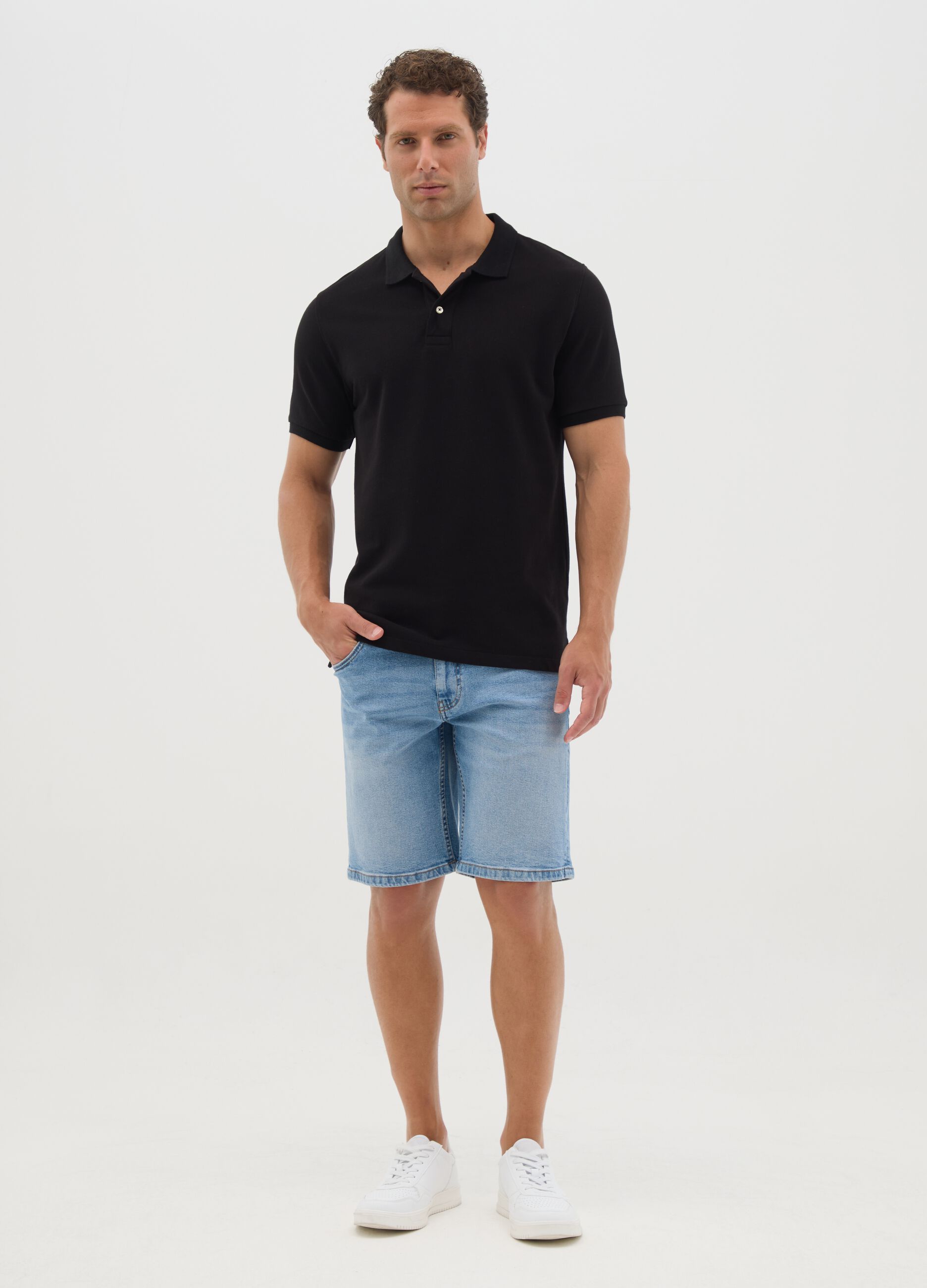 Bermuda da uomo in denim azzurro slim fit