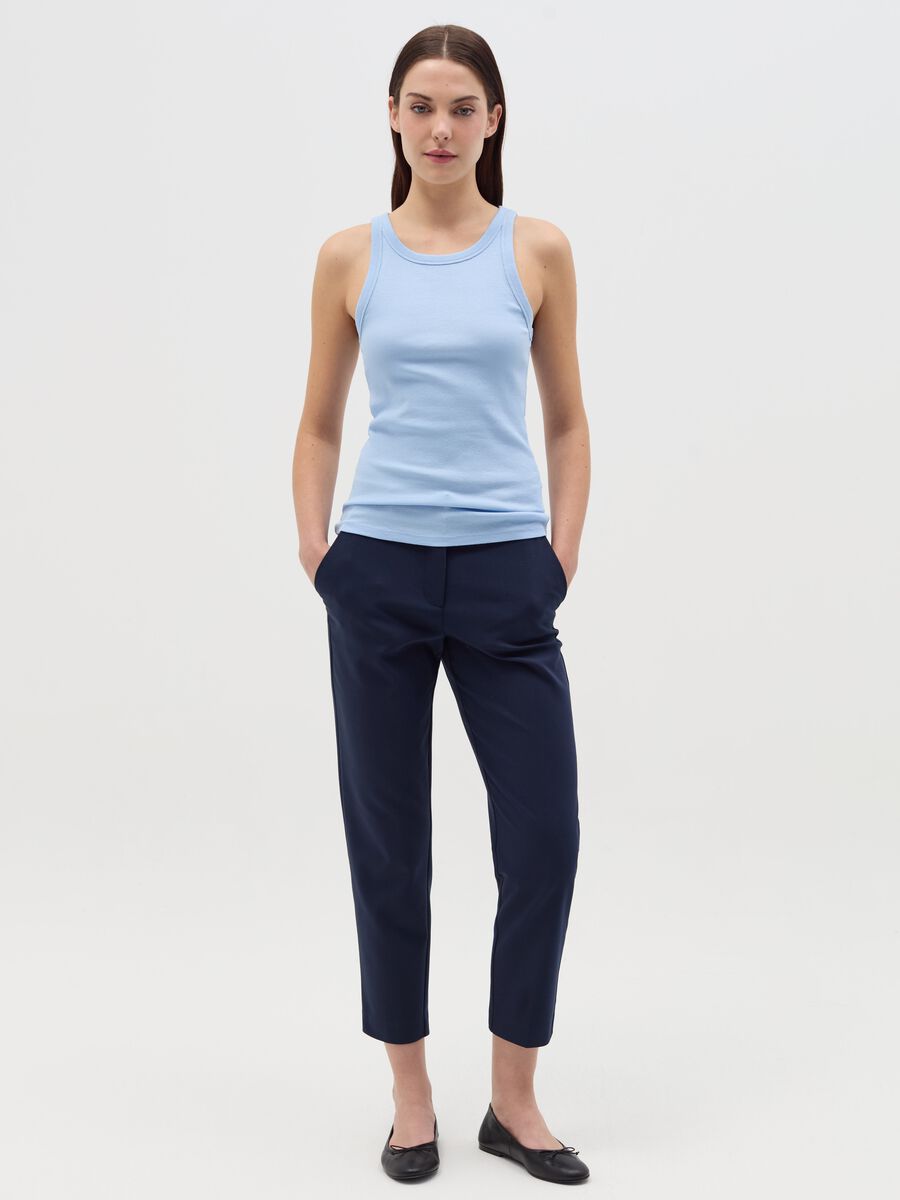 Chino trousers with pockets_0