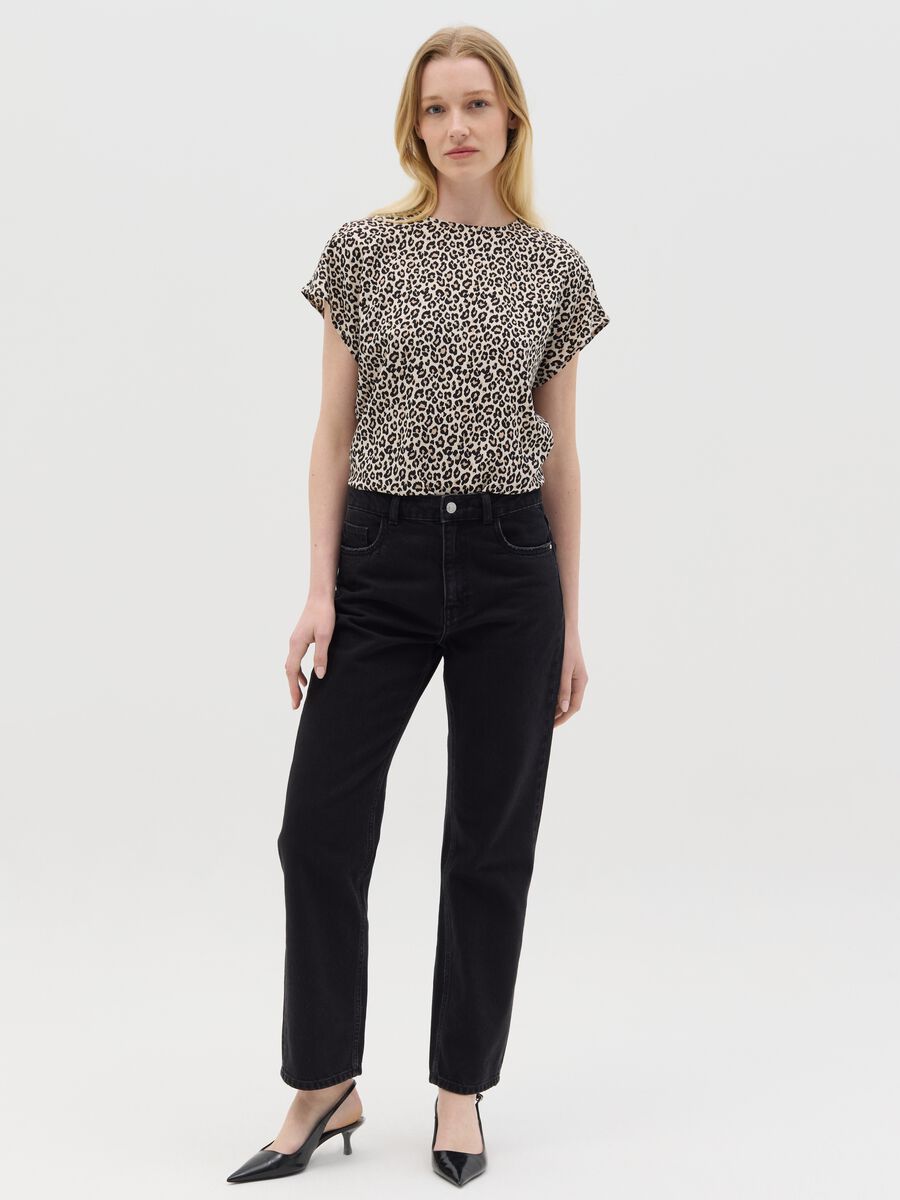 Short-sleeved beige shirt in viscose_1