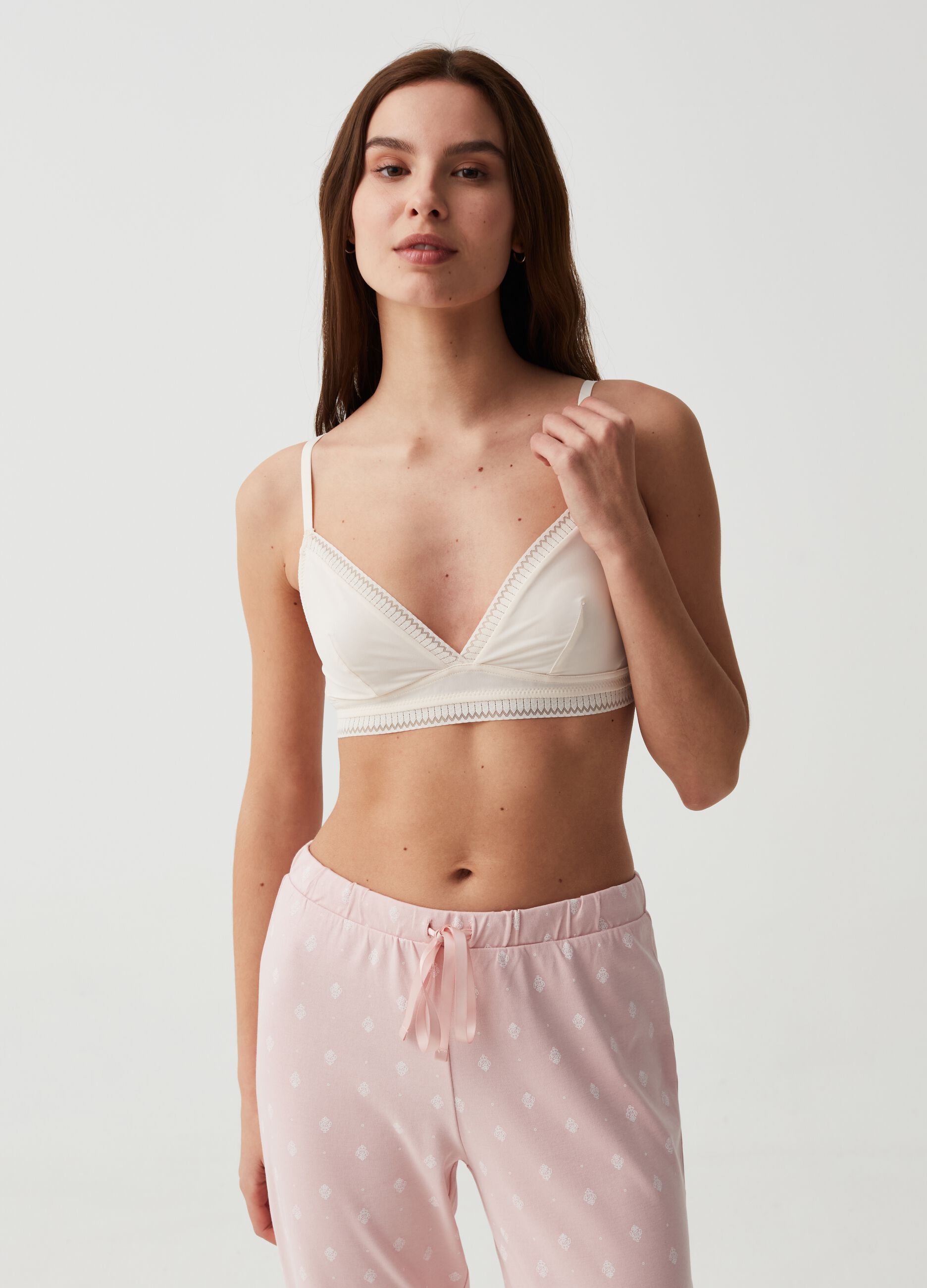 Il Triangolo bra with textured trim