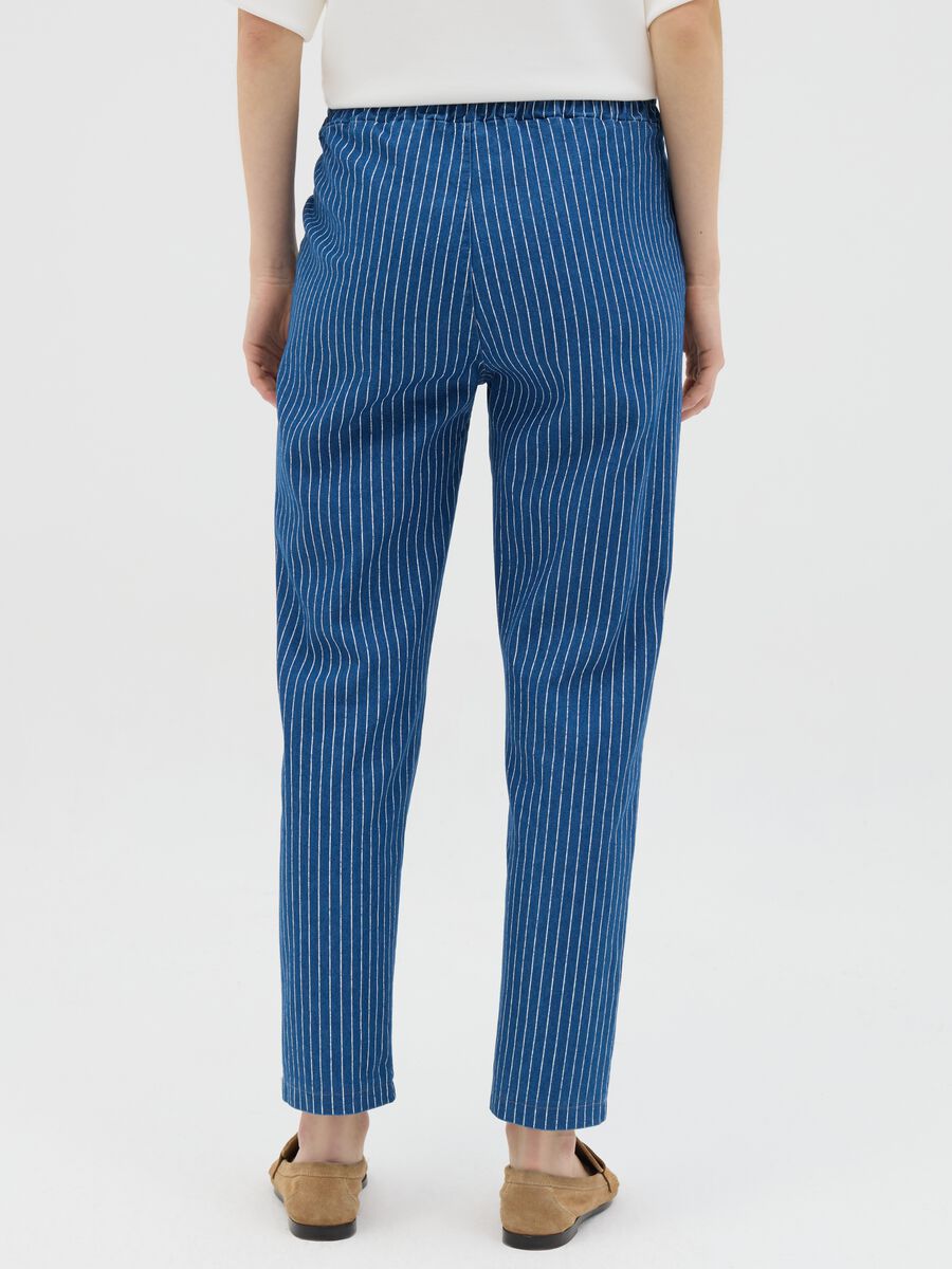 Blue cigarette trousers with striped pattern_3