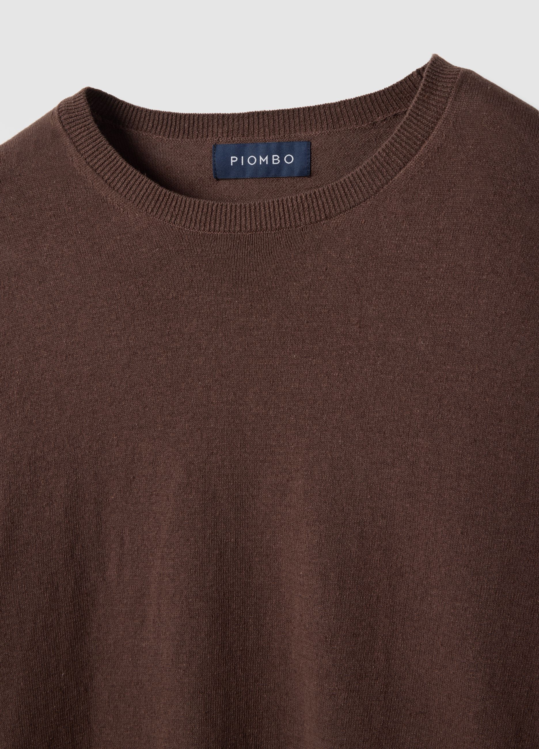 Brown cotton and linen crew neck pullover regular fit