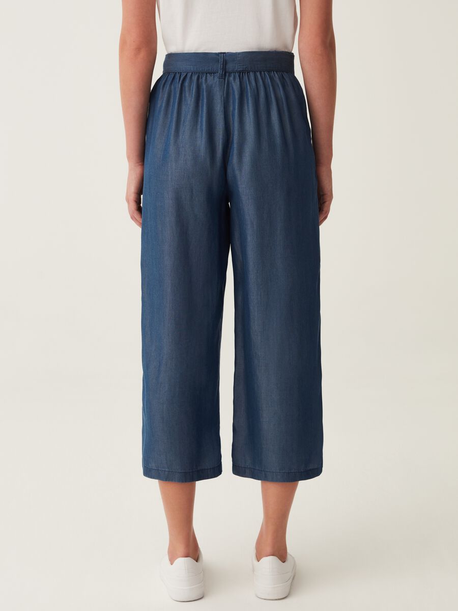 Jeans cropped wide leg con pinces_2