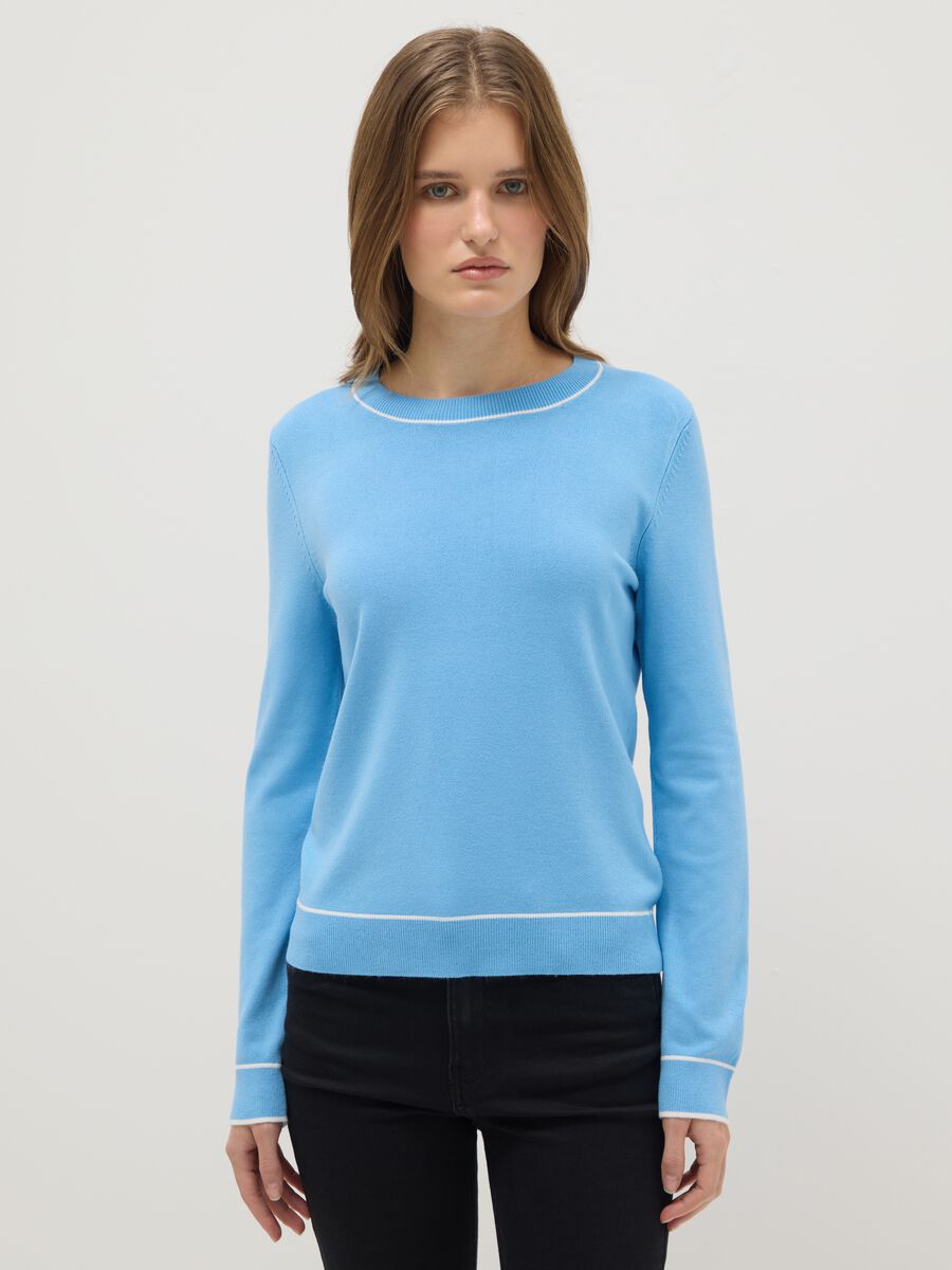 Blue crew neck sweater regular fit with contrast details_0