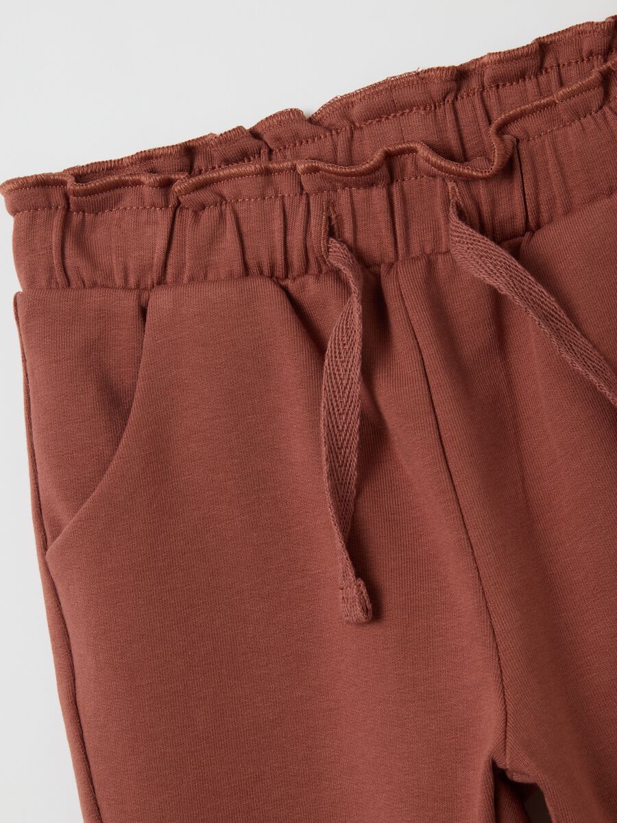 Baby girl's regular fit brown stretch cotton trousers_2
