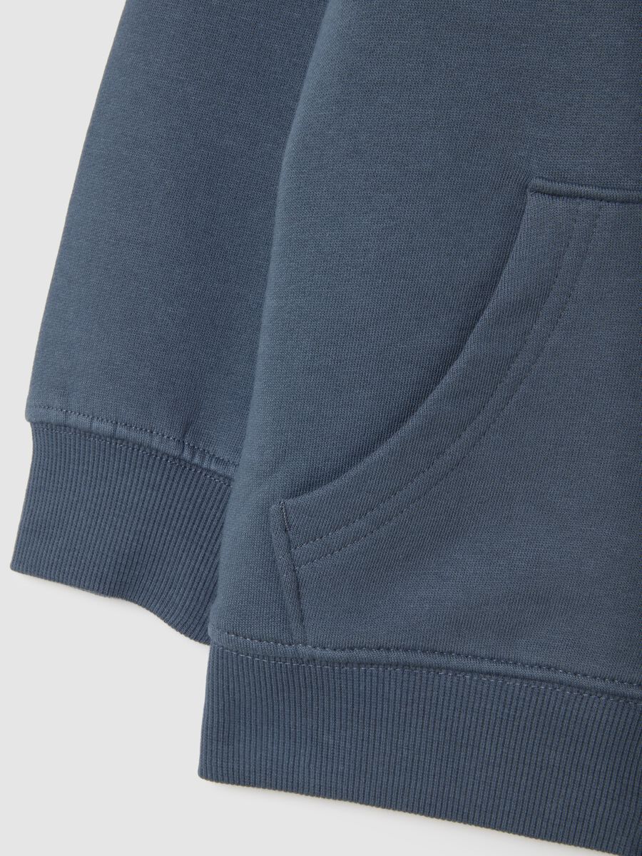 Felpa con cappuccio blu da bambino in puro cotone regular fit_2