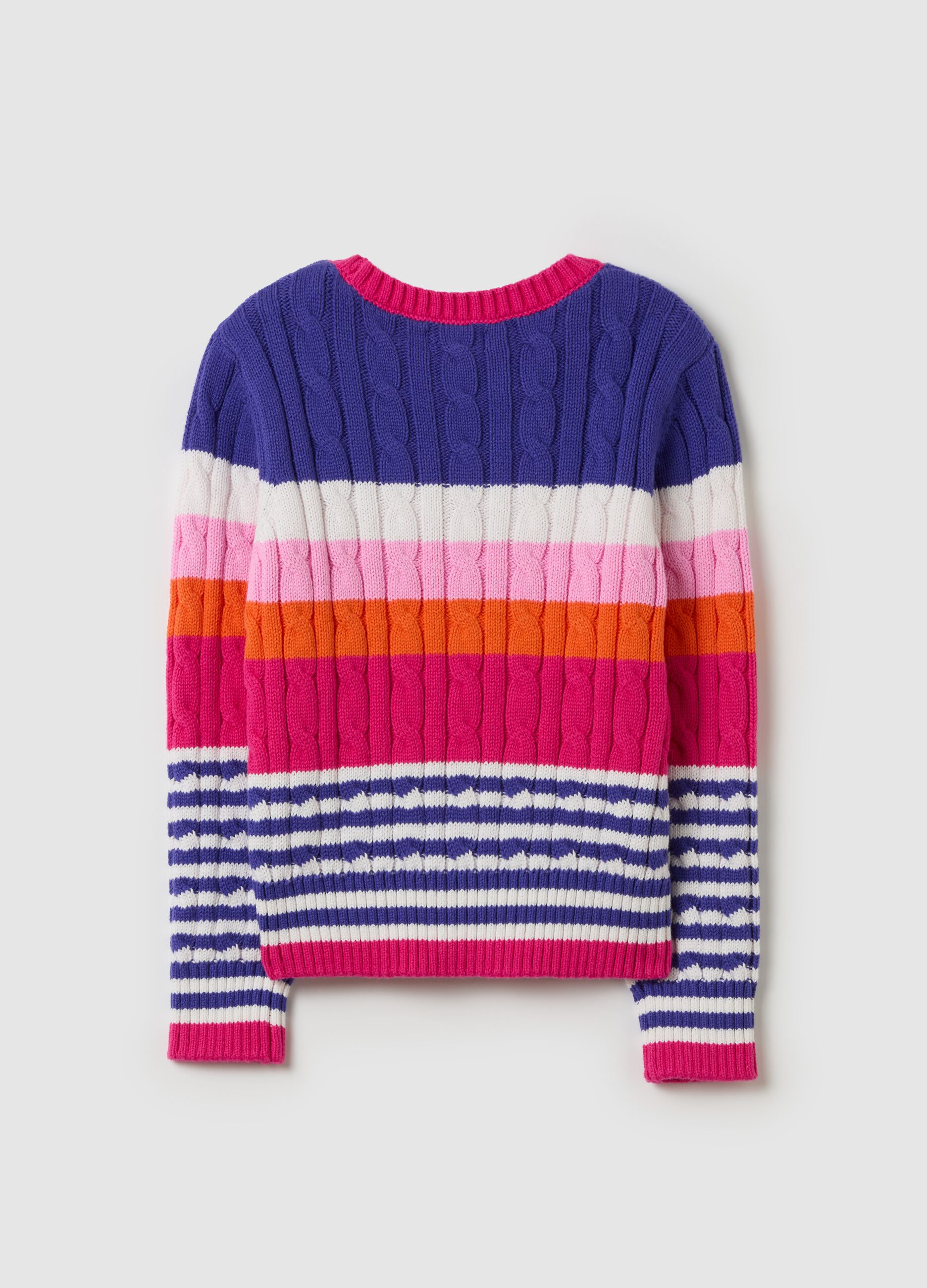 Pullover with cable-knit design