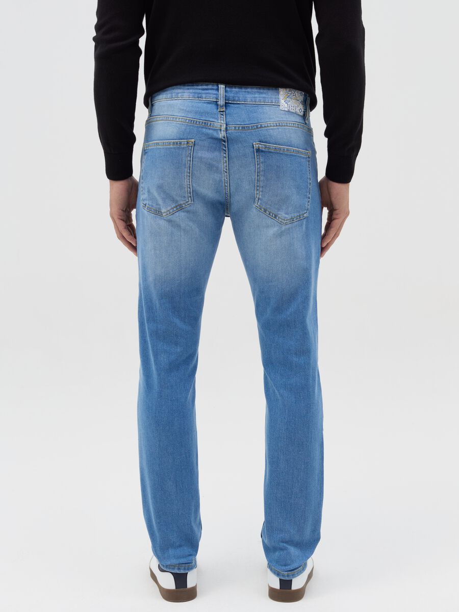 Skinny-fit jeans with five pockets_3