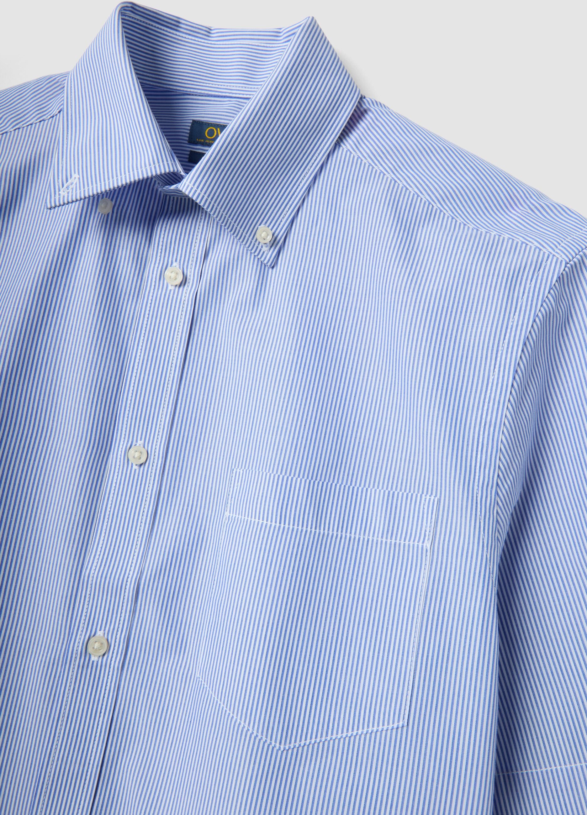 Light blue striped short-sleeve regular-fit shirt