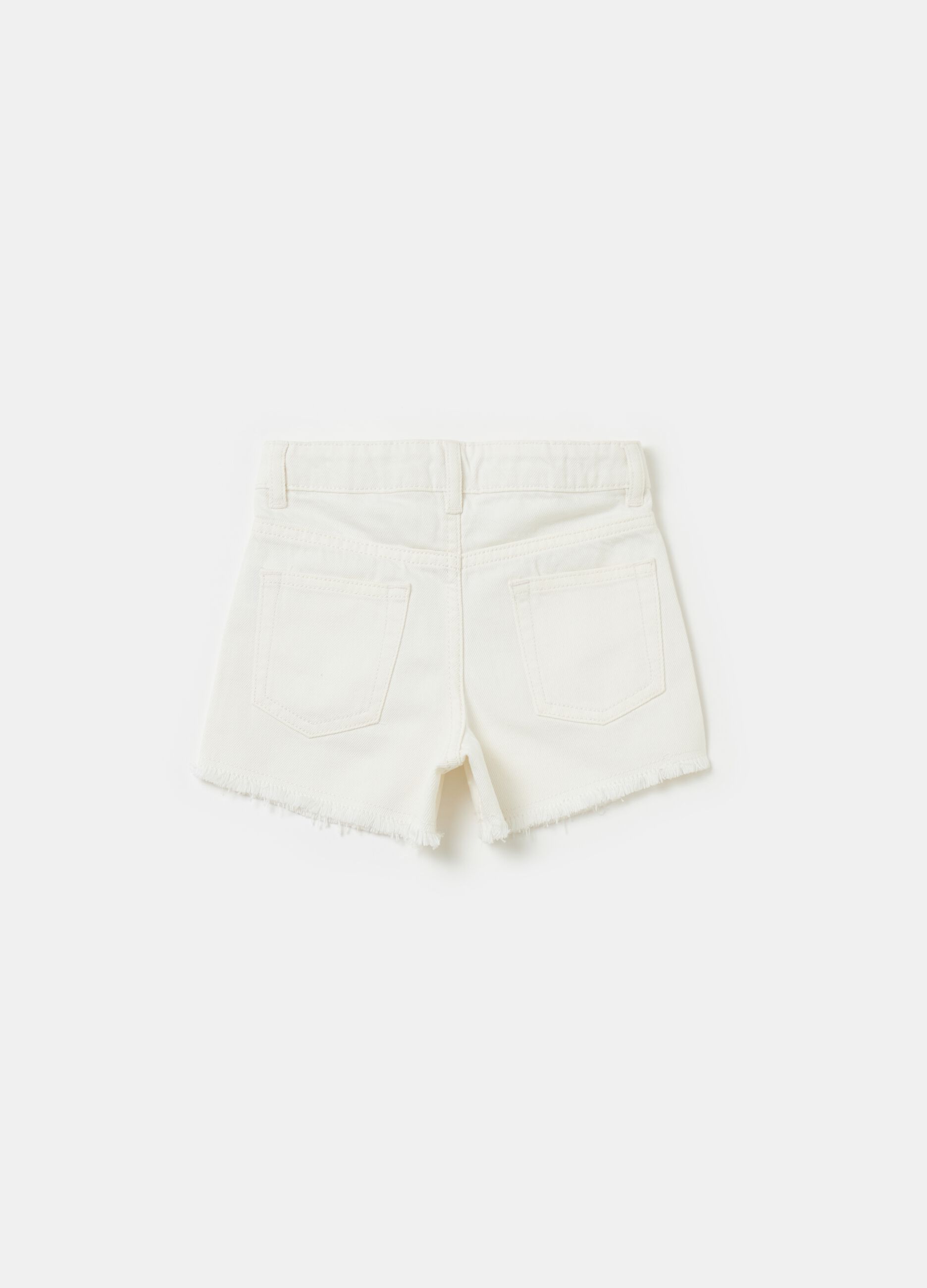 Drill shorts with pockets