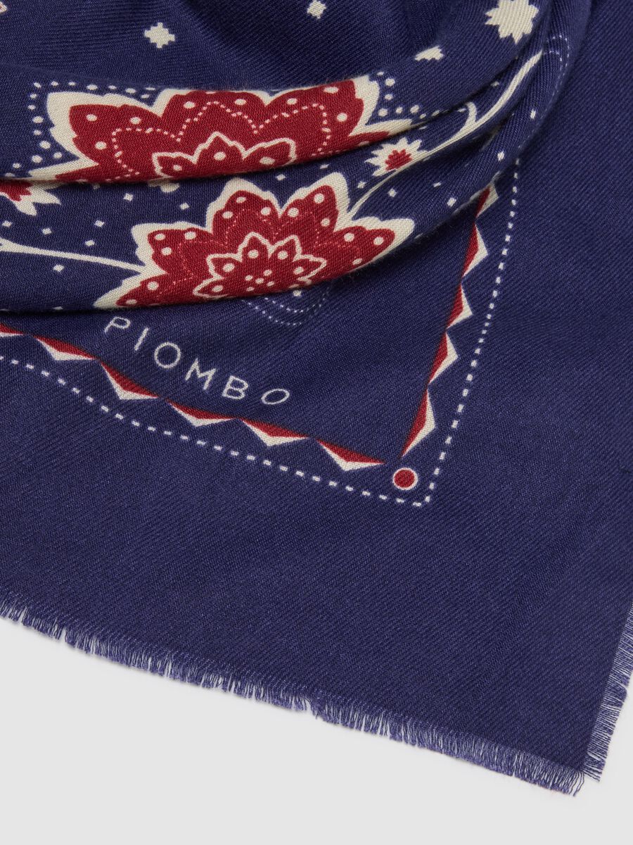 Blue scarf with floral details_1
