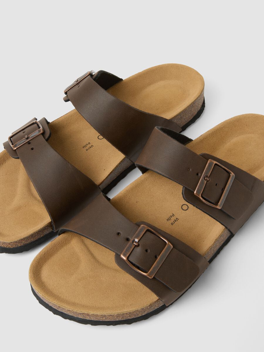 Brown double-strap sandals with buckles_2