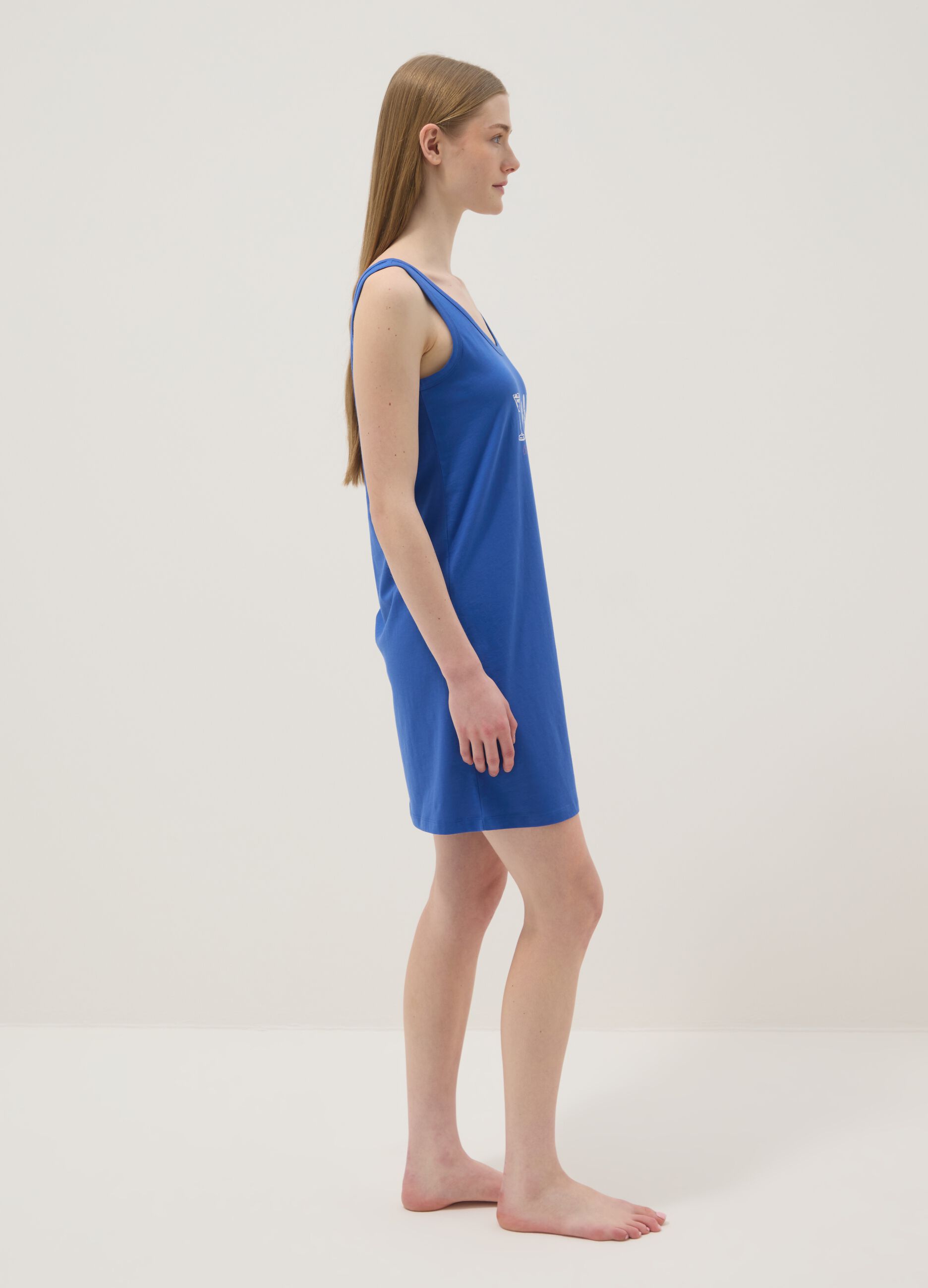 Sleeveless pure cotton blue nightdress with prints