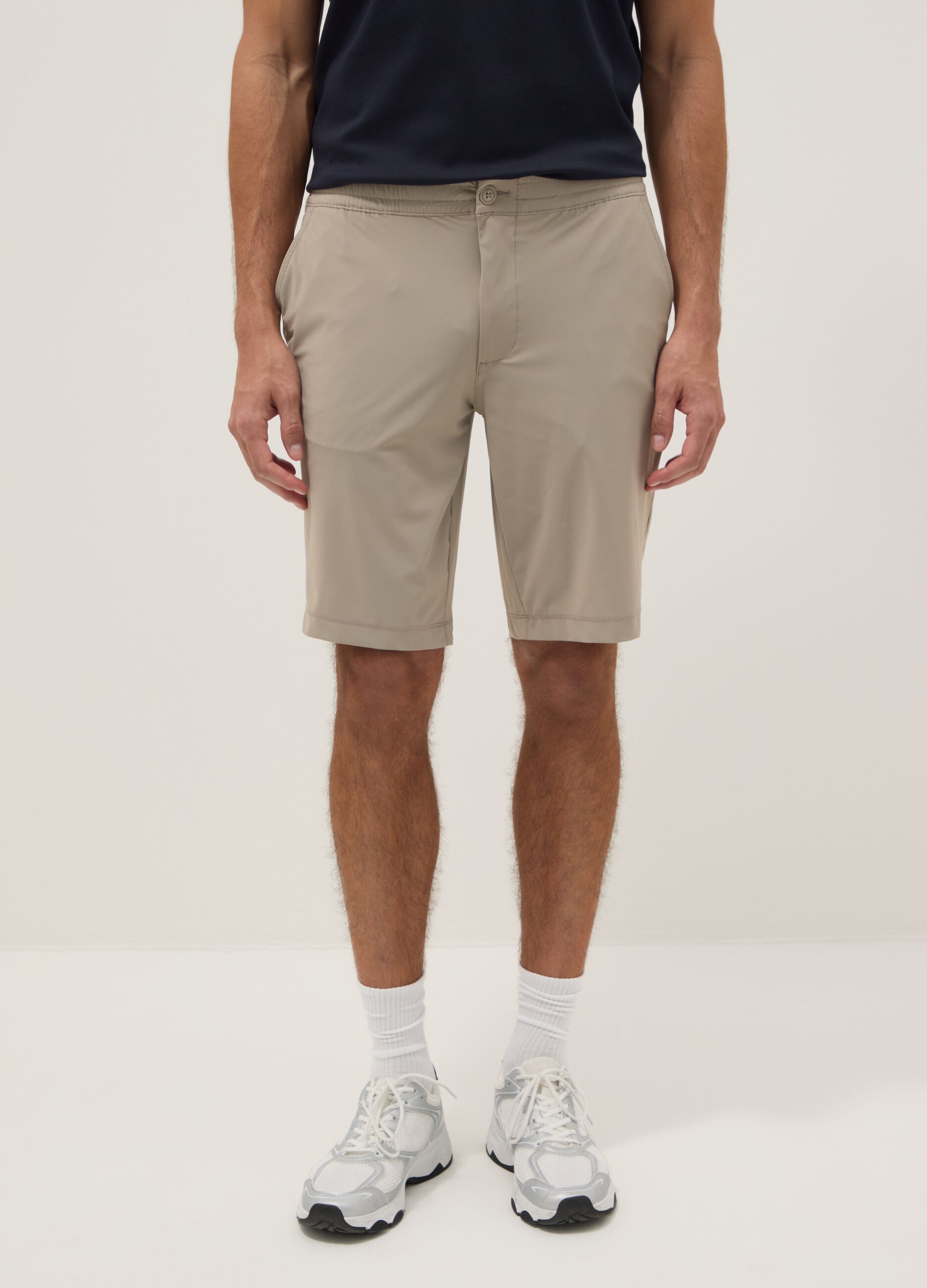 Beige regular-fit stretch-fabric jogger bermuda shorts