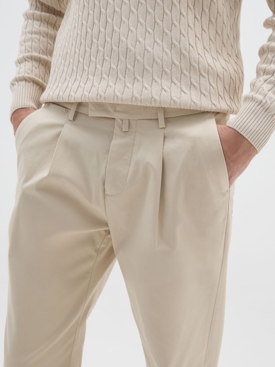 Pantaloni chino beige in misto cotone elasticizzato regular fit_3