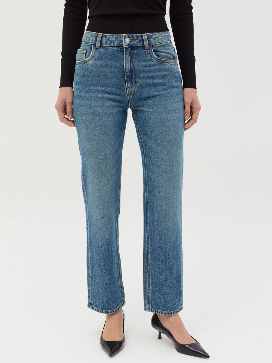 Straight-fit jeans with five pockets_1
