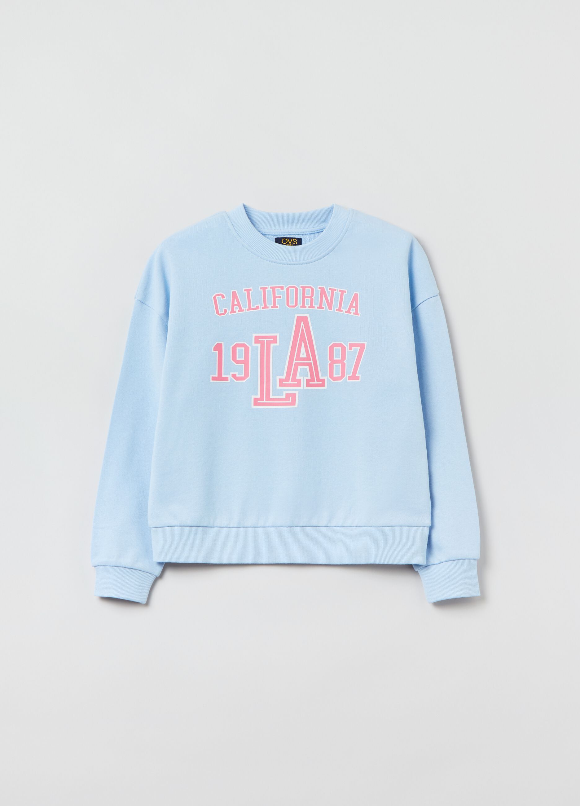 Fleece top with round neck and lettering print