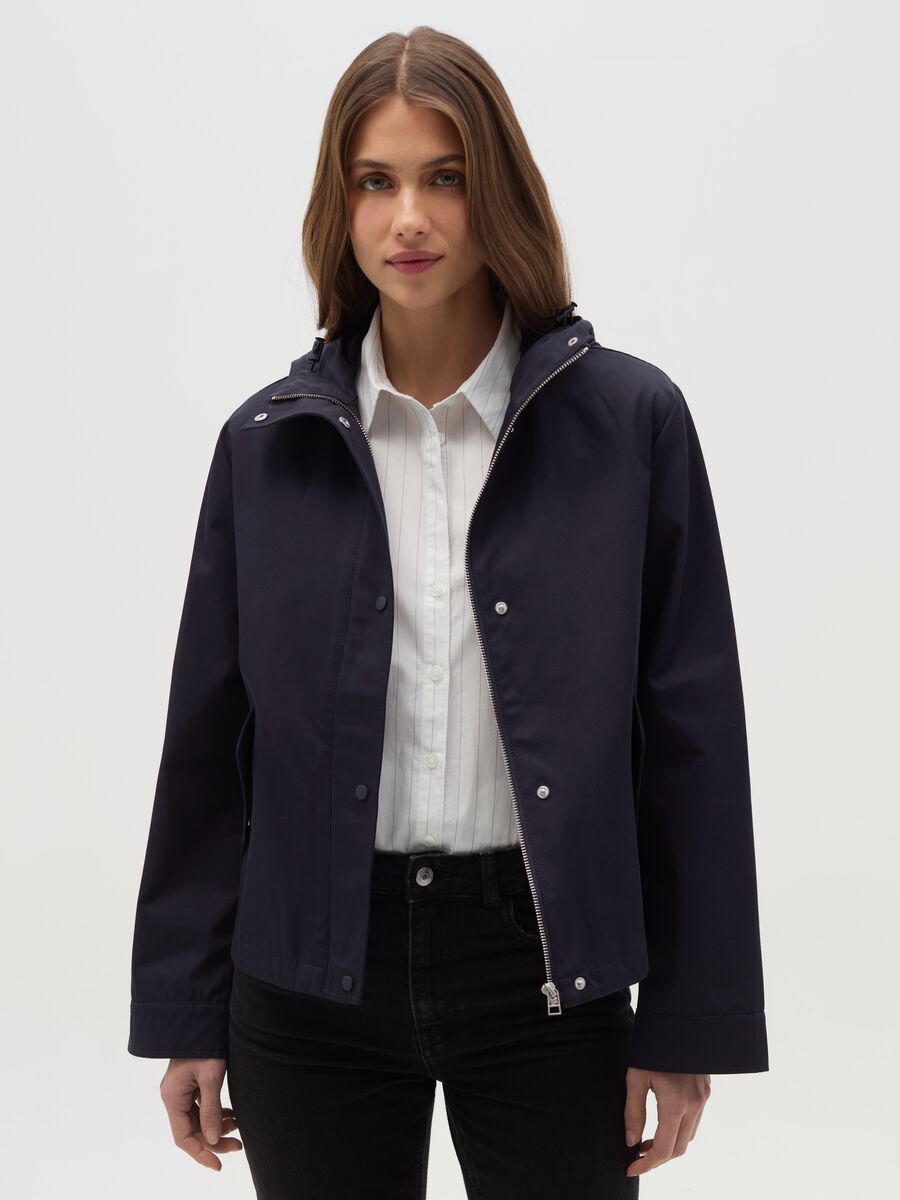 Short jacket with hood_0
