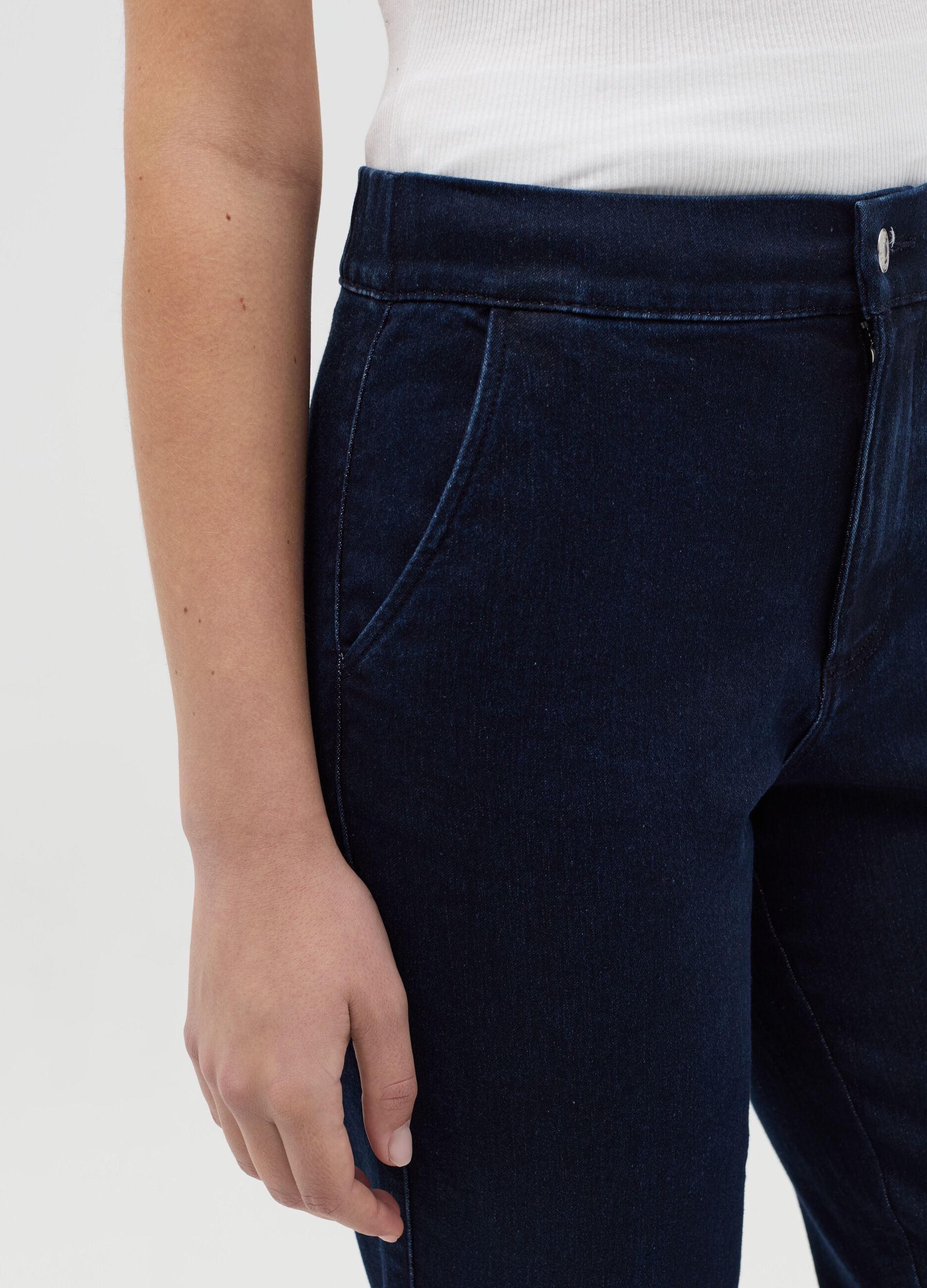 Jeans chino a vita alta