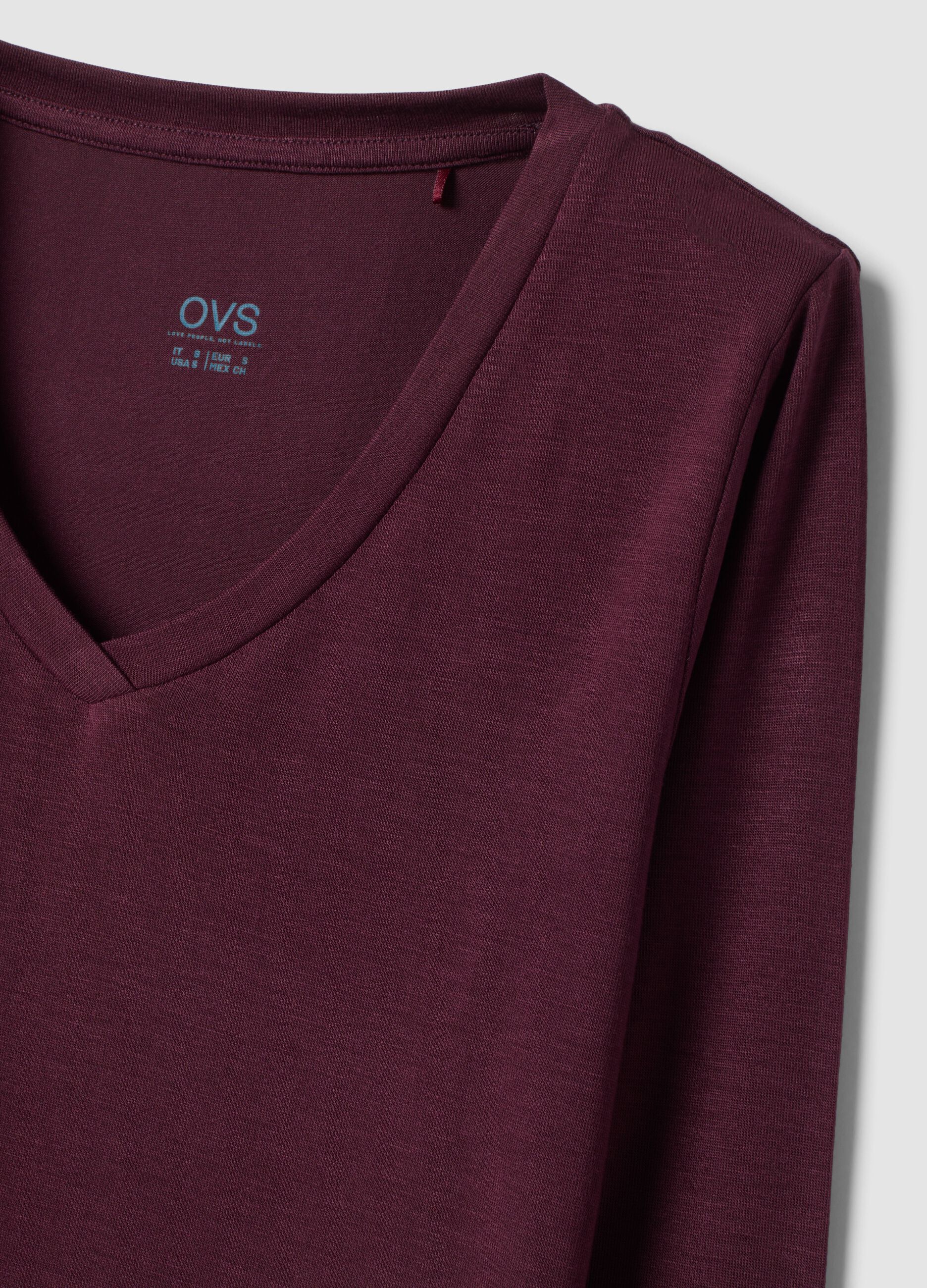 T-shirt viola in modal elasticizzato con girocollo regular fit