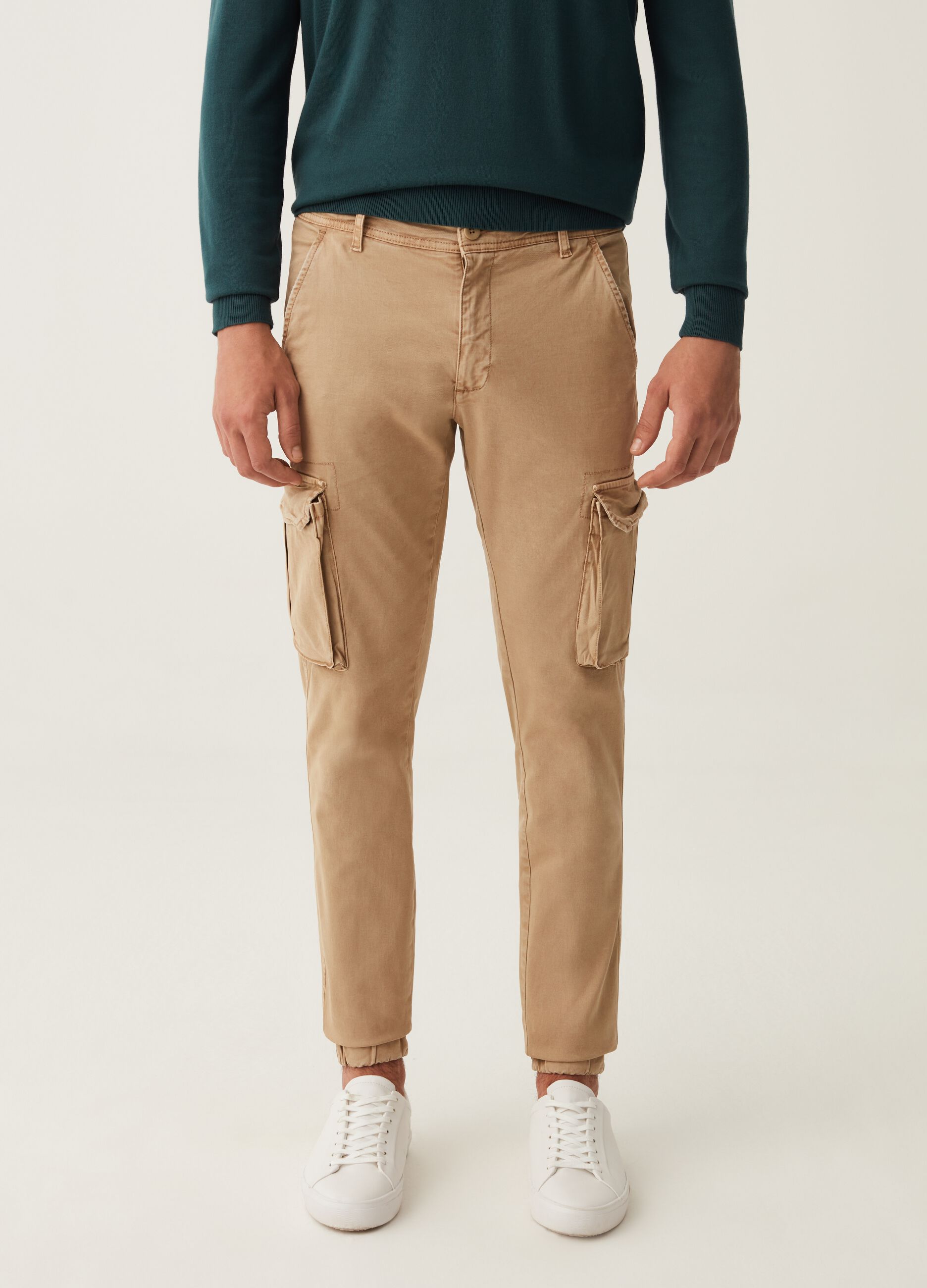Pantalone cargo cuff hem in cotone stretch_1