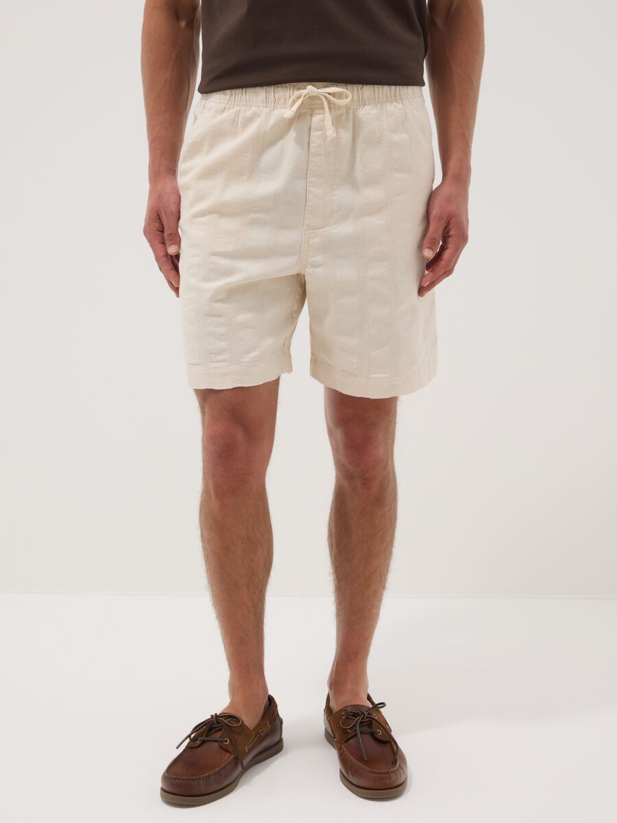 Beige chino Bermuda shorts in pure cotton with elasticated waist_1