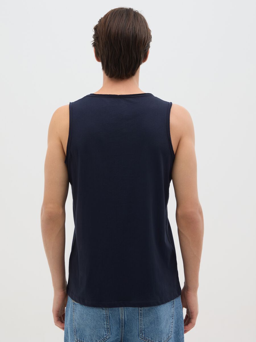 Men's blue pure cotton tank top regular fit_3
