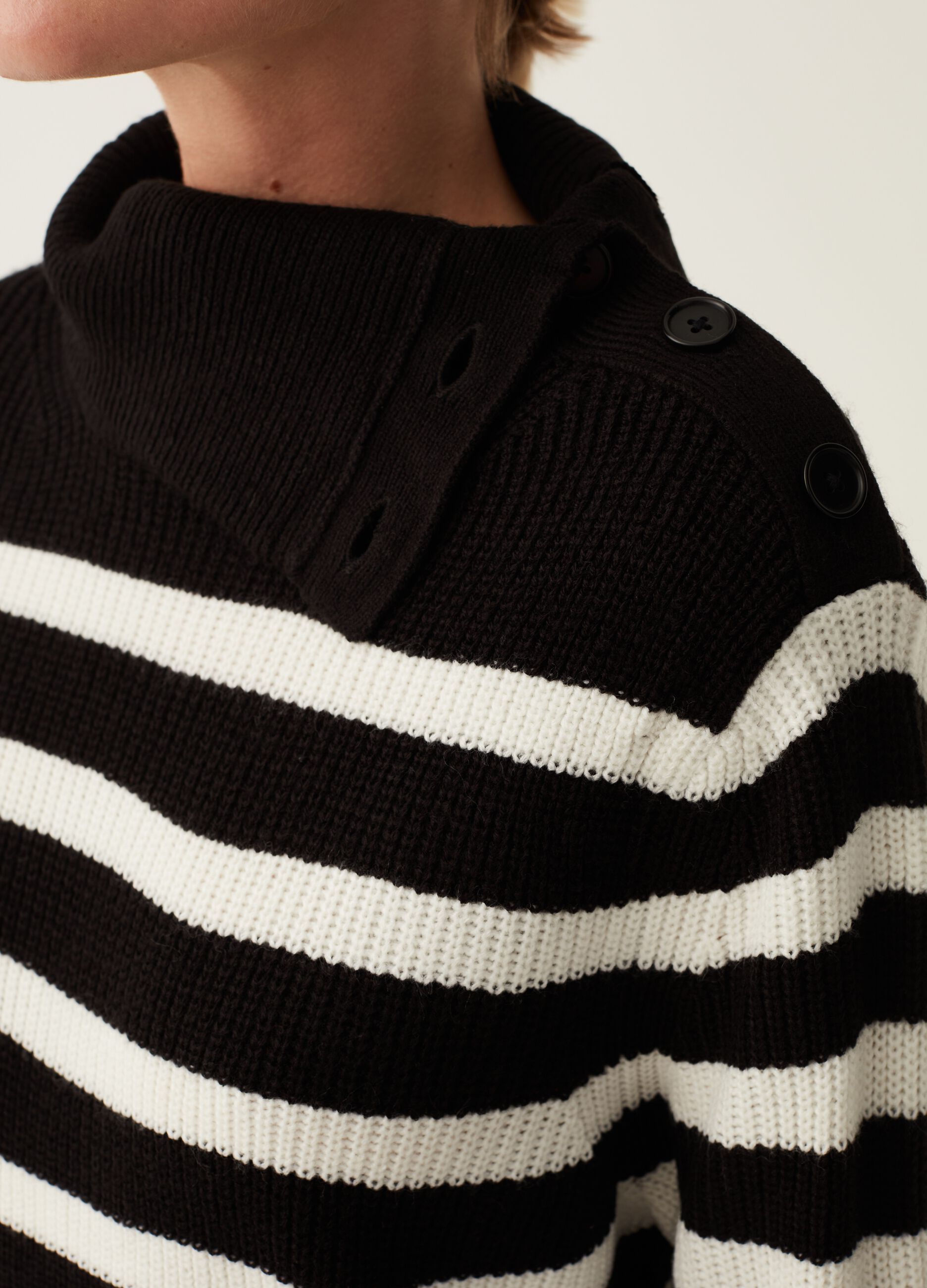 Pullover a righe con bottoni al collo Bianco Nero da Donna OVS