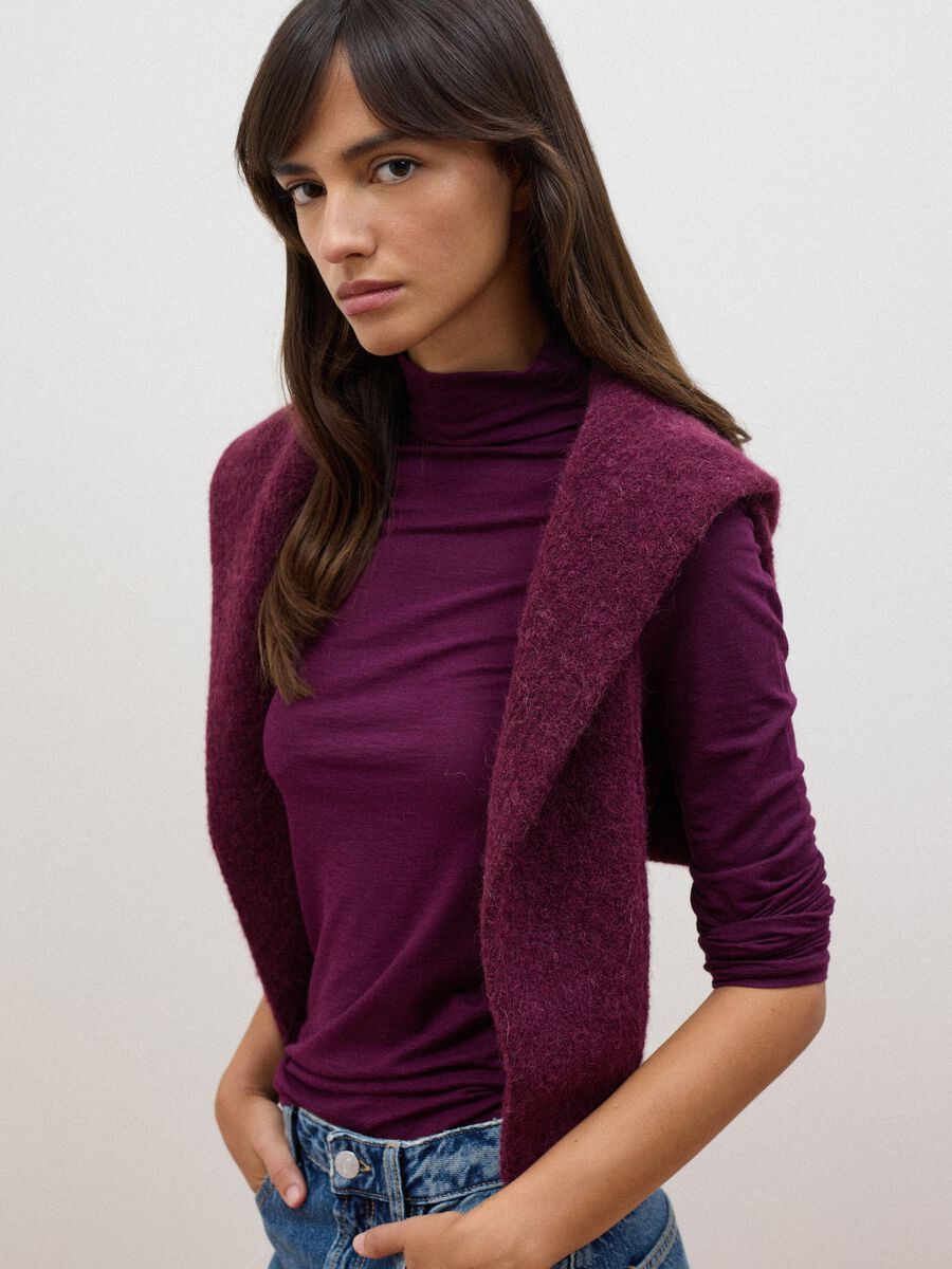 T-shirt viola in modal e cashmere elasticizzato regular fit_0