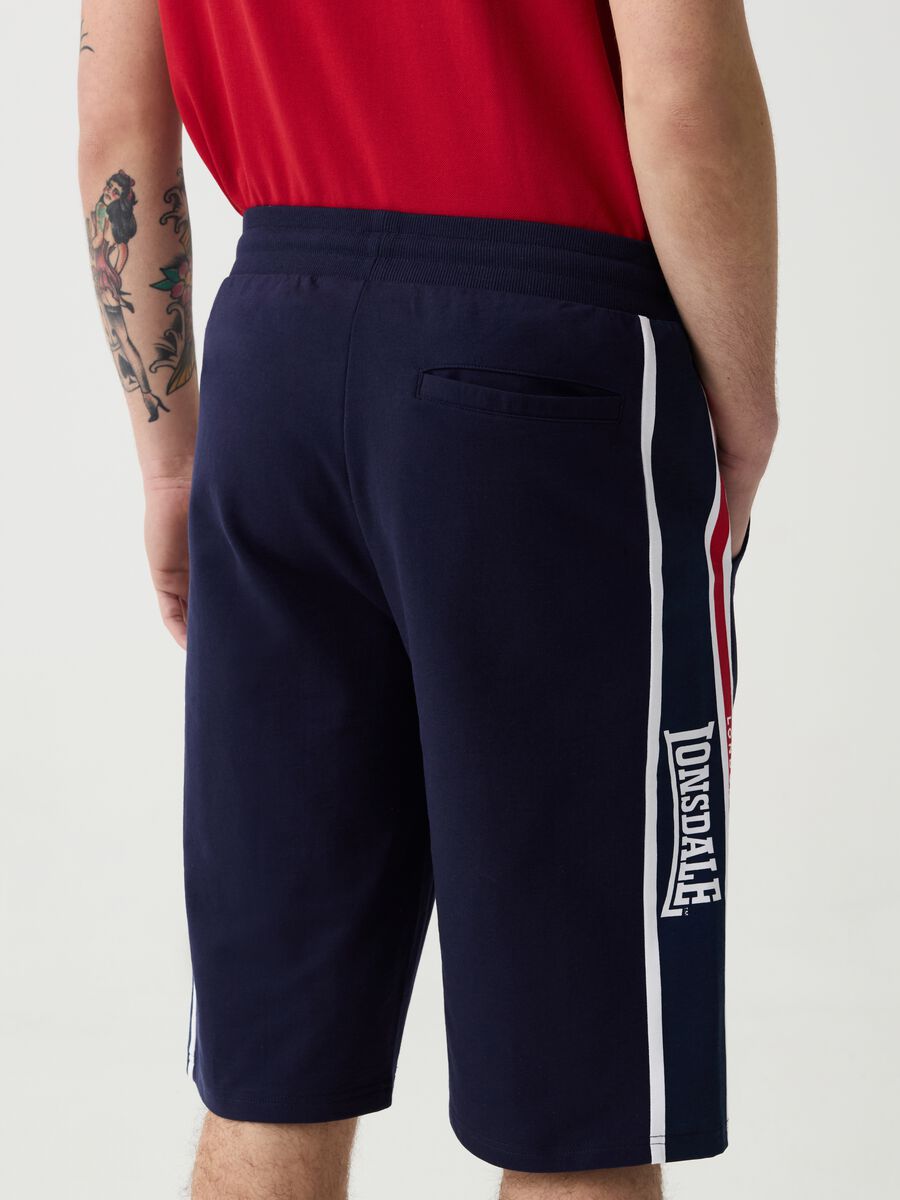 Bermuda joggers with logo print and contrasting bands_2