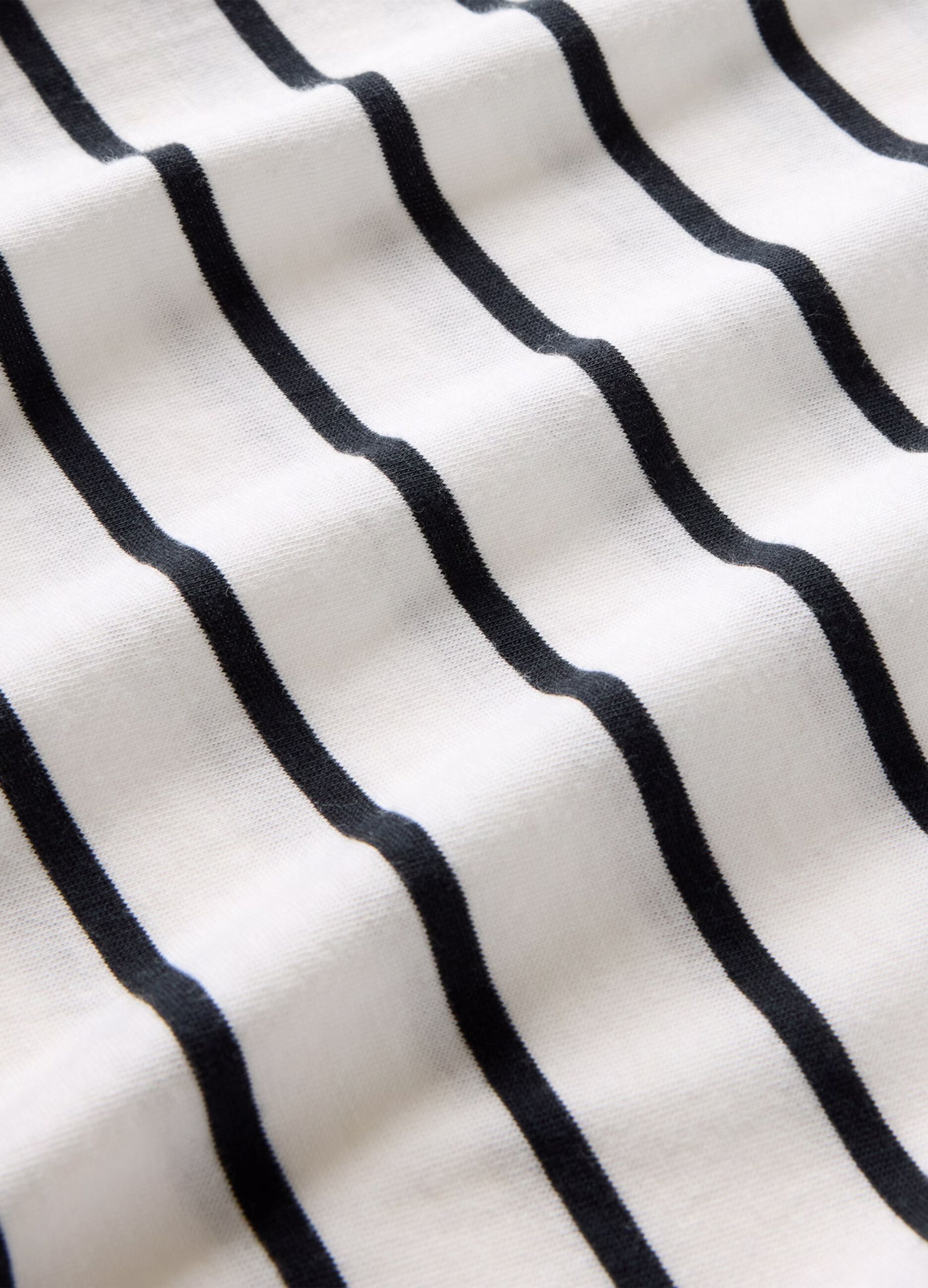 Black and white striped T-shirt in cotton