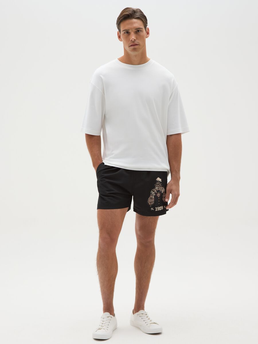 Pantaloncini da uomo in nero regular fit_0