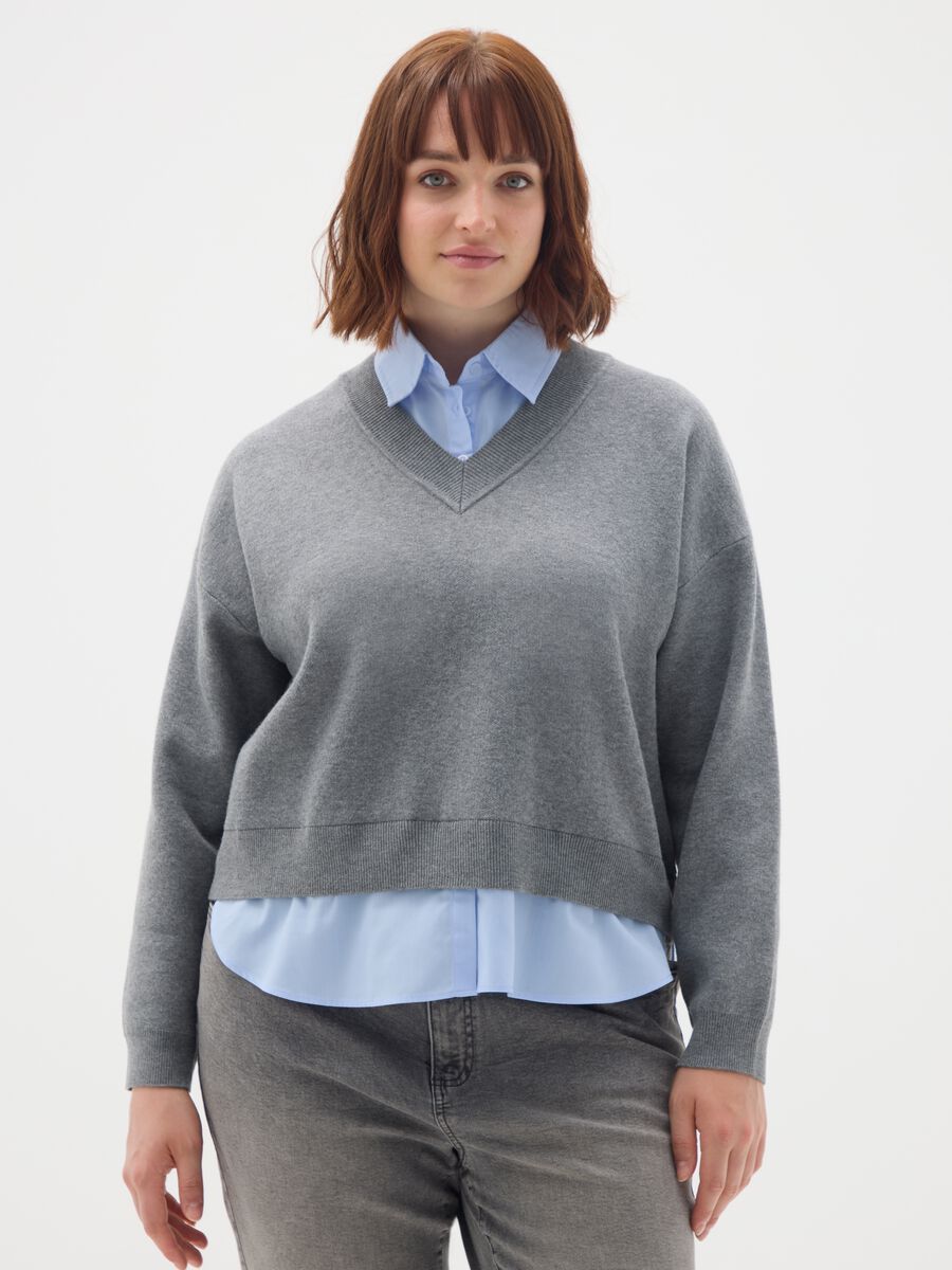 Grey regular fit V-neck sweater_0