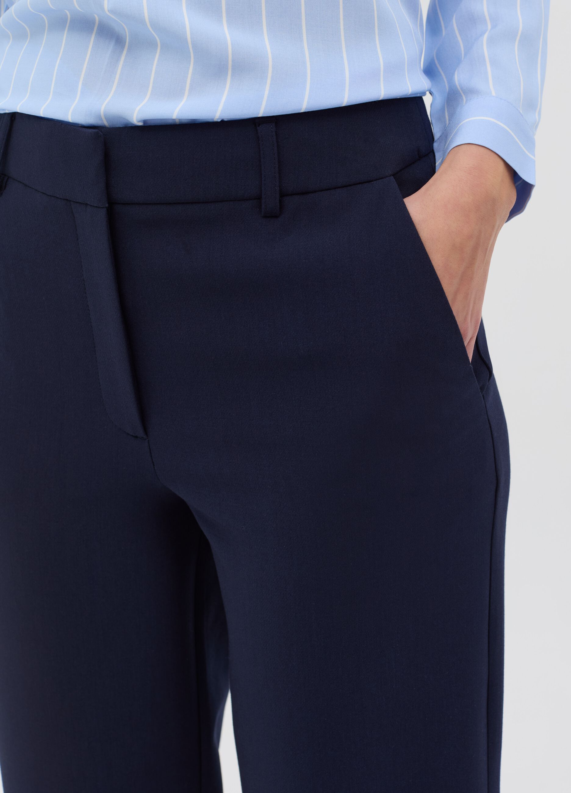 Pantalone straight fit
