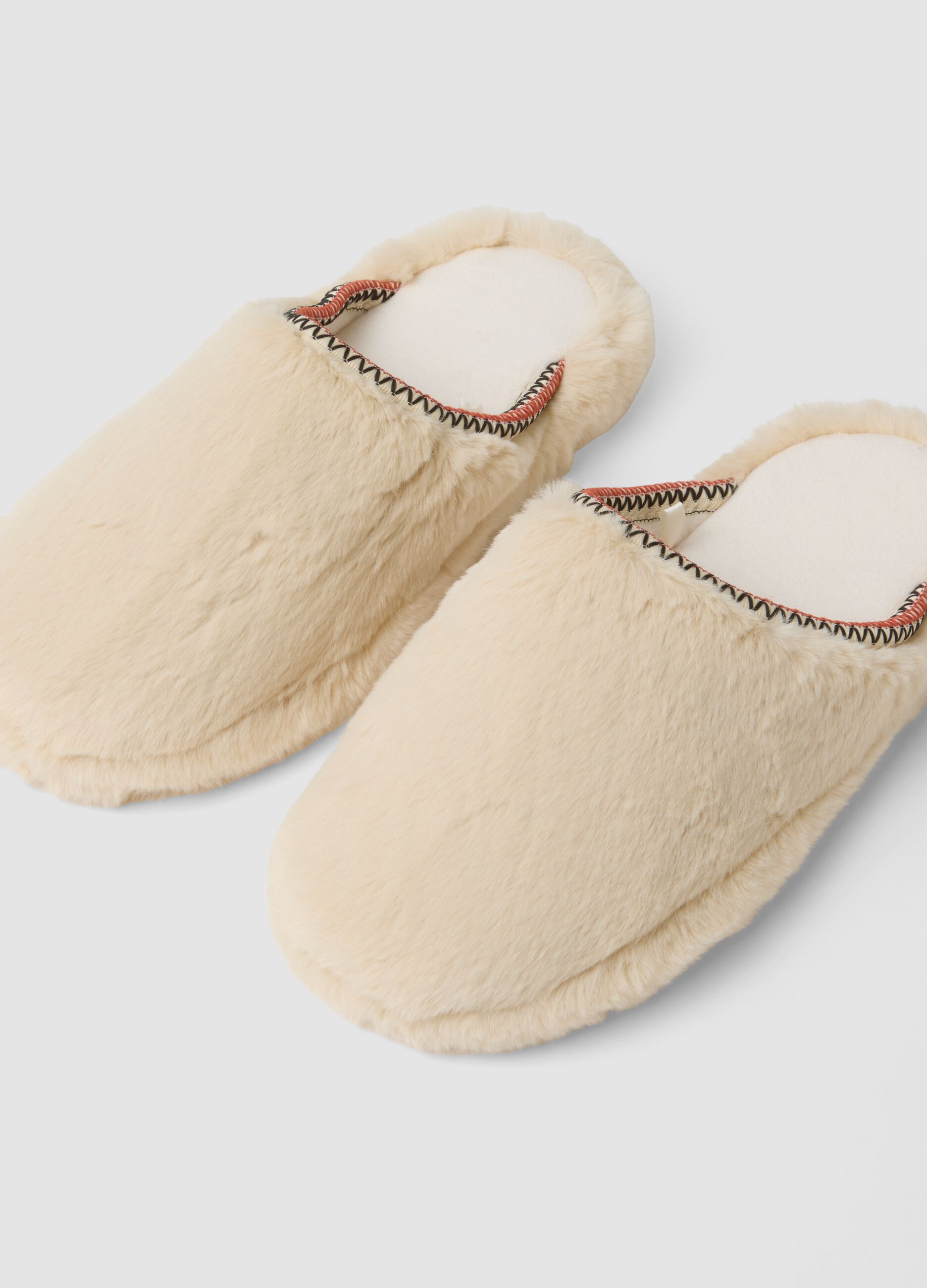 Beige open-back slippers