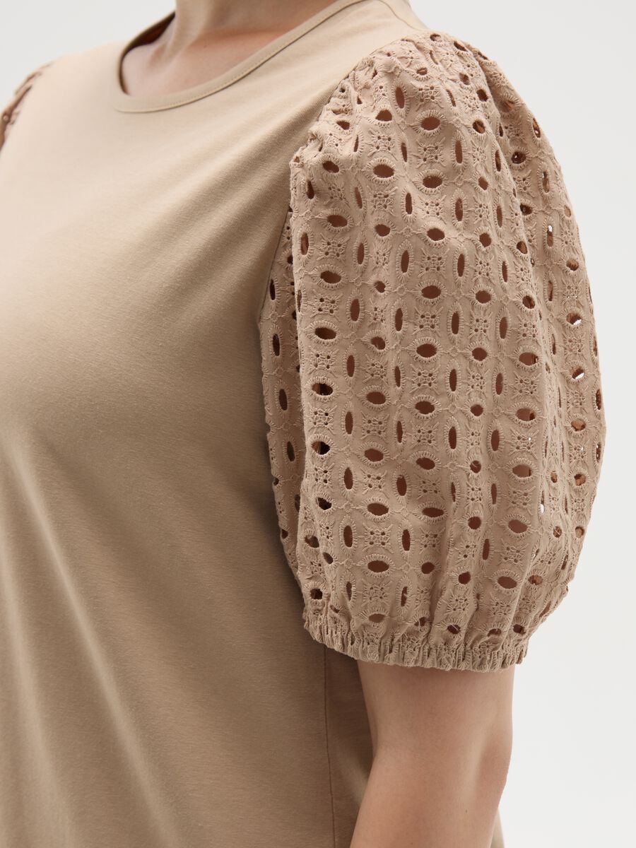 Beige regular fit women's cotton T-shirt with puff sleeves_2