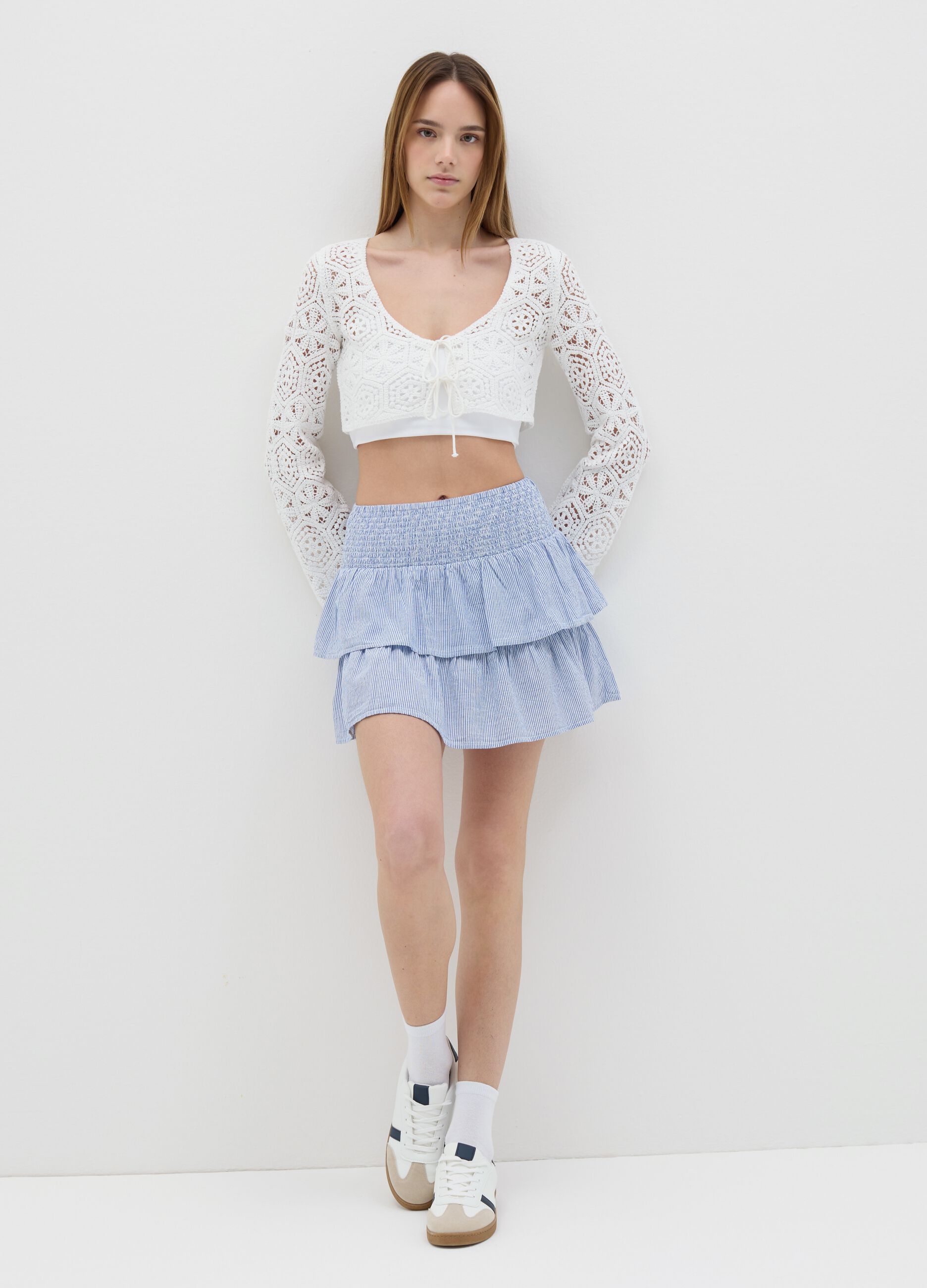 Gonna mini da donna in puro cotone azzurro regular fit con balze
