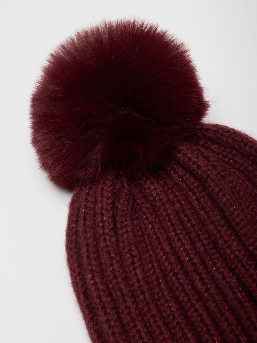 Red Hat with Pom Pom_2