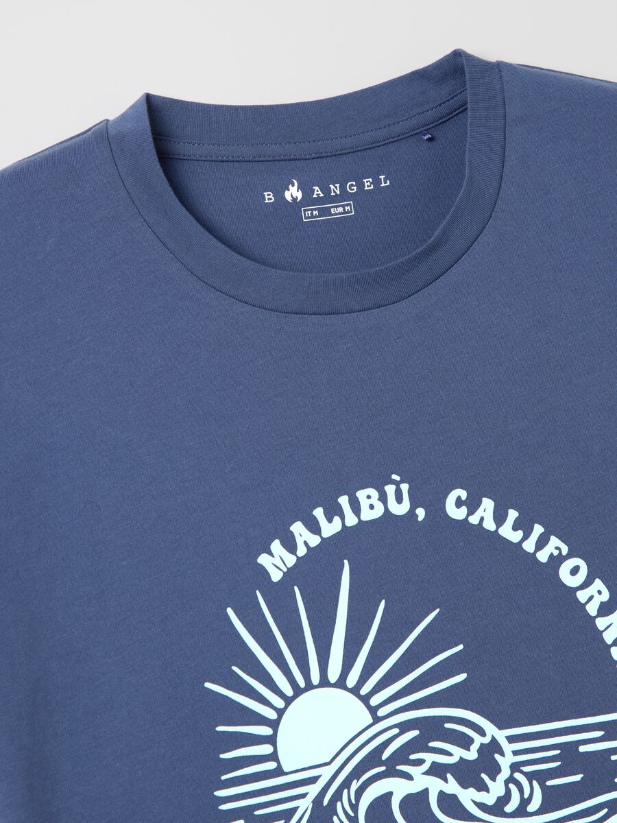 Men's blue cotton T-shirt with Malibu print_5