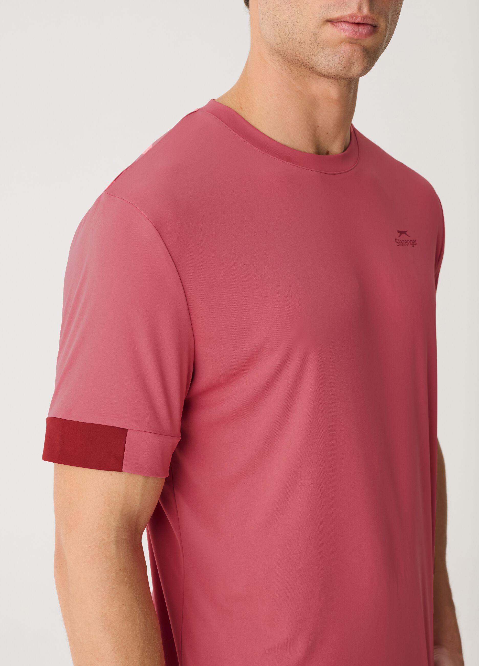 SLAZENGER T-shirt in technical fabric